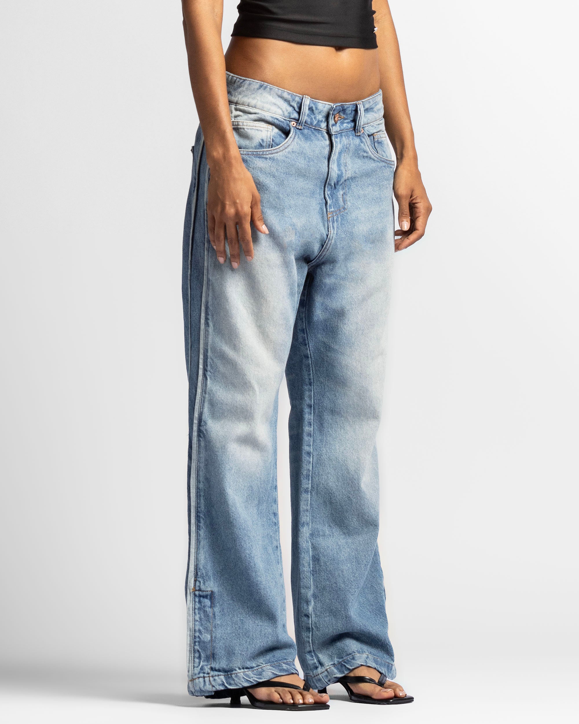 Jean Bootcut Azul - Unisex