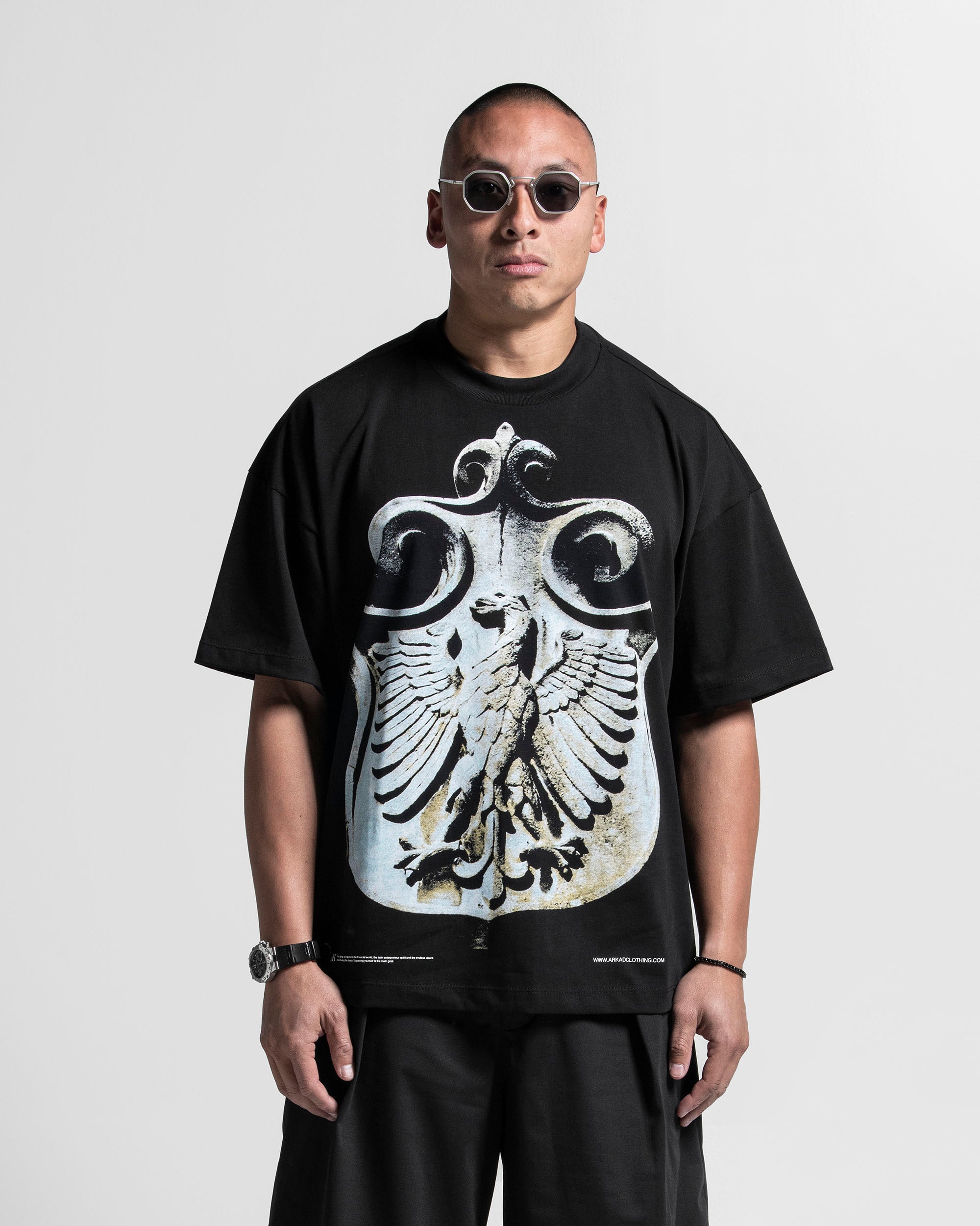 Tshirt Oversize Negra Sculpture