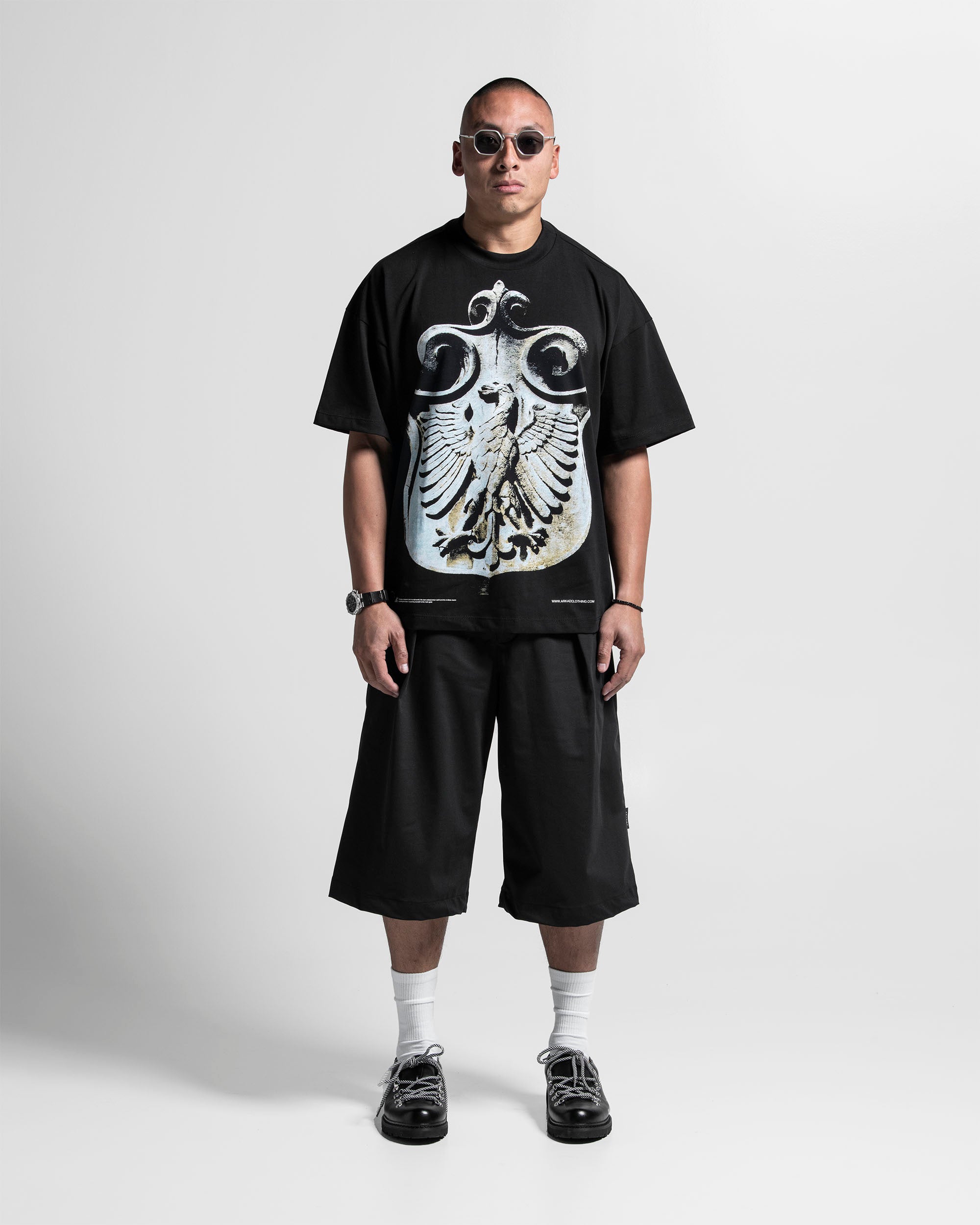 Tshirt Oversize Negra Sculpture