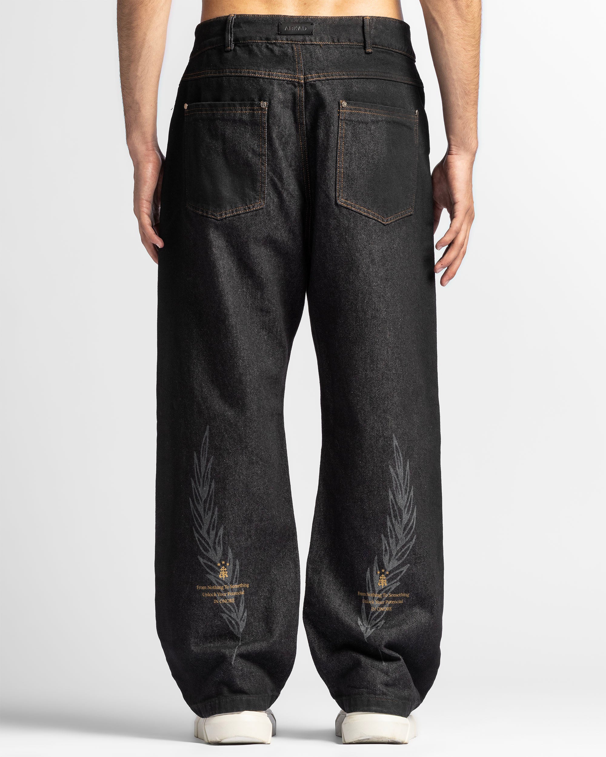 Denim Pant Negro Hilos En Contraste