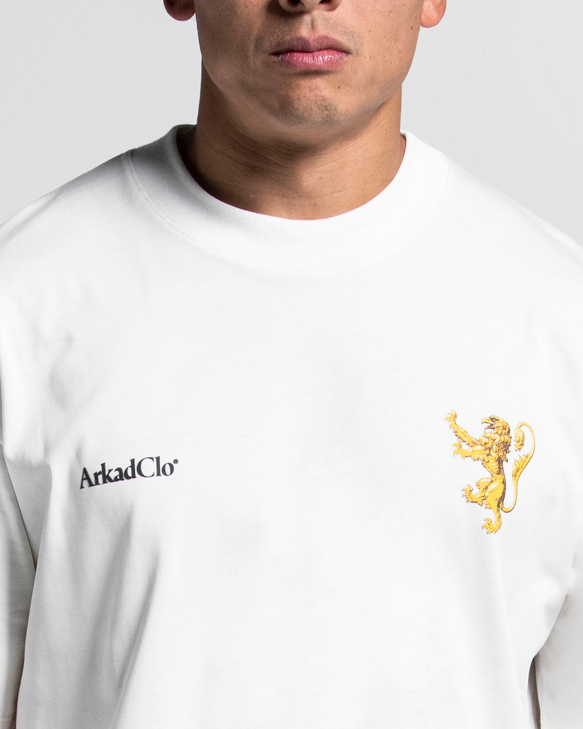 Tshirt Oversize Blanca Arkad Clo. Águila