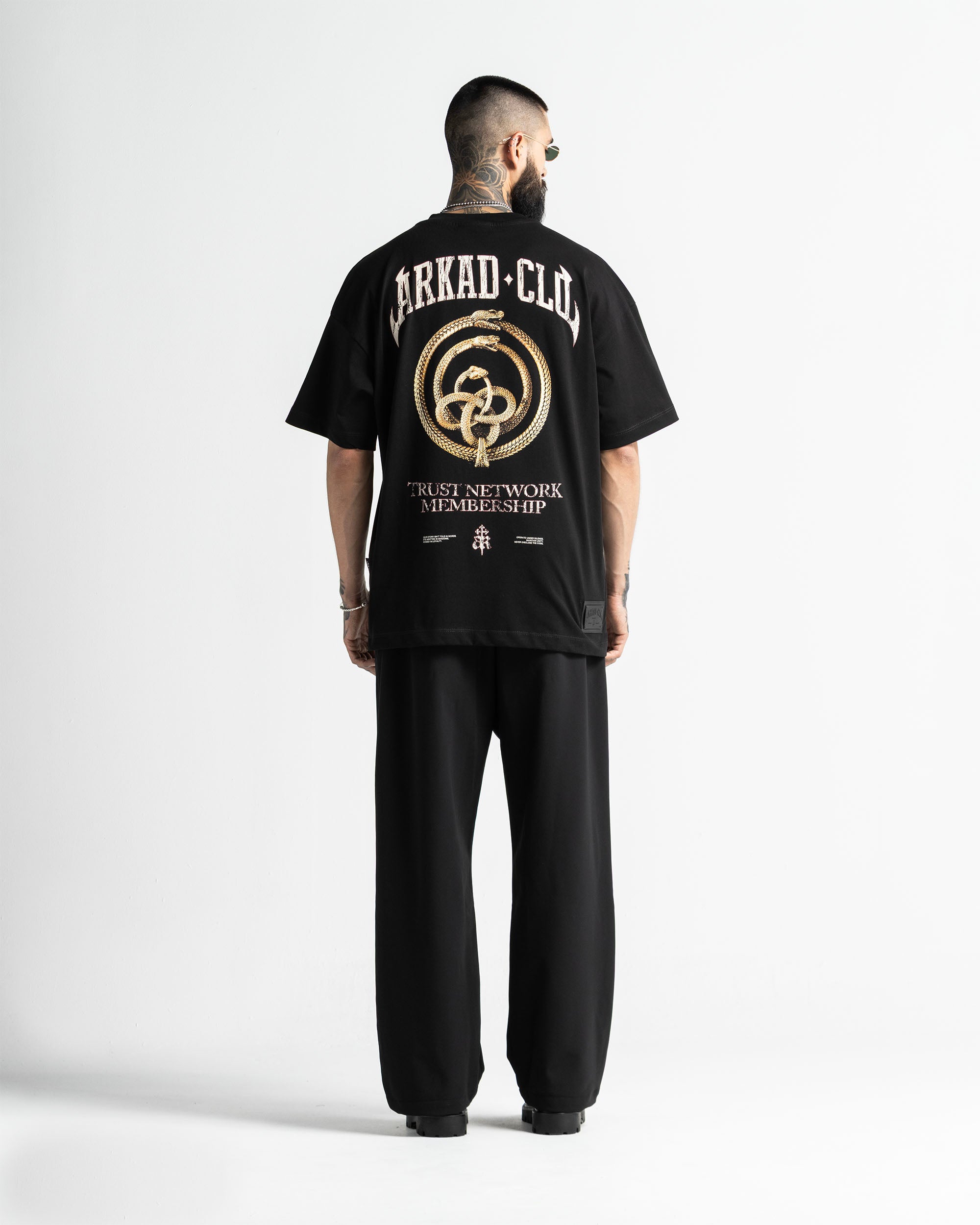 Tshirt Oversize Negra Arkad Clo