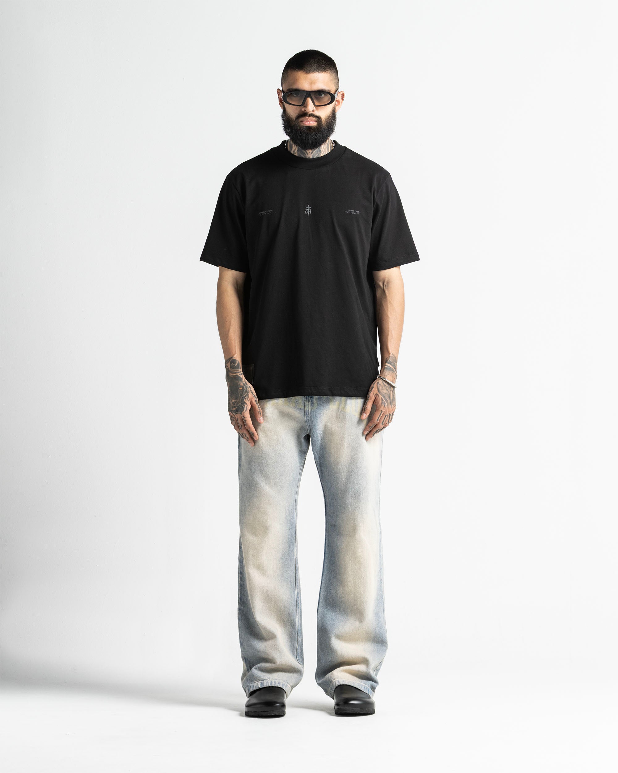 Tshirt Regular Fit Negra Arkad Clo Velvet