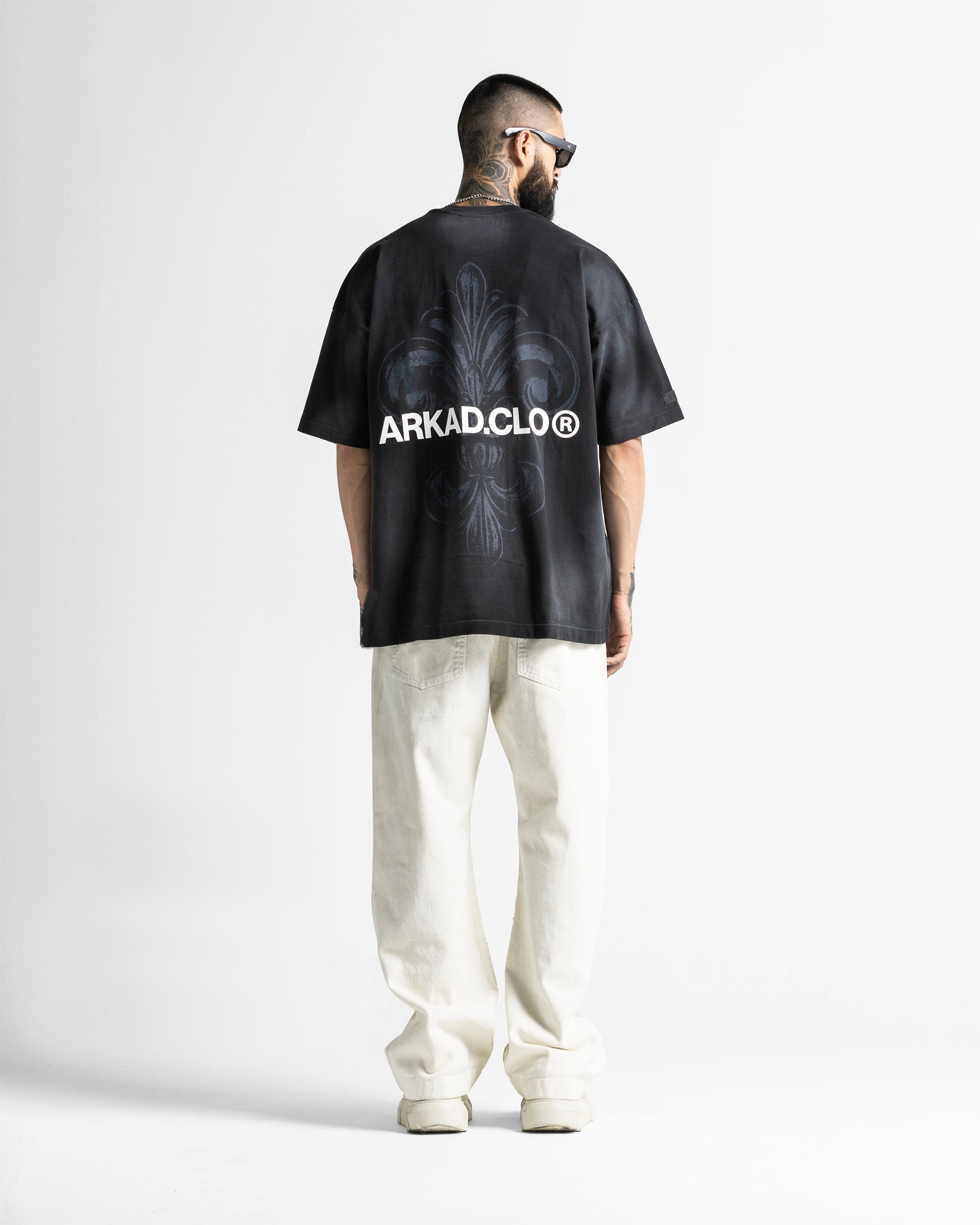 Washed Tshirt Negra Arkad Clo