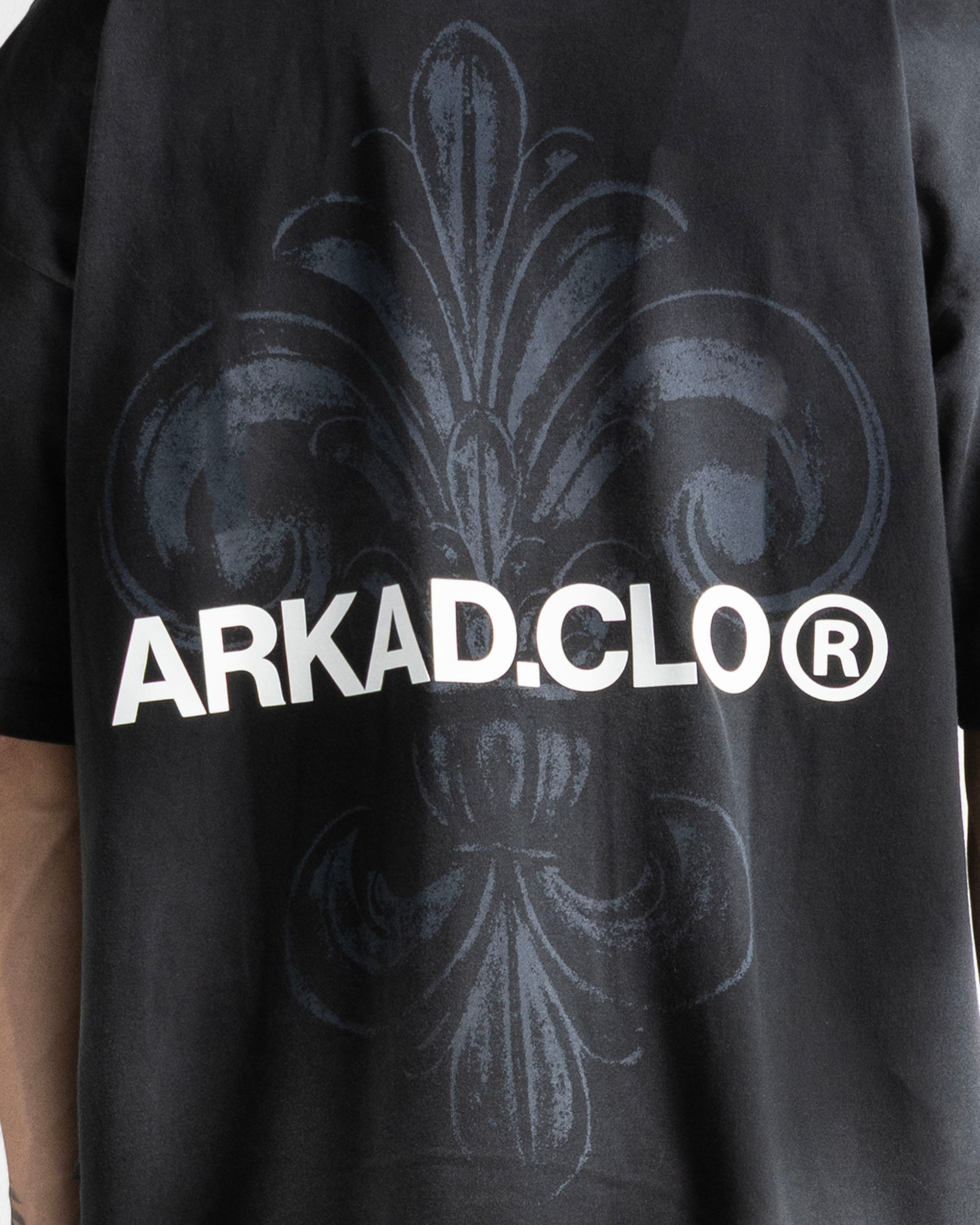 Washed Tshirt Negra Arkad Clo