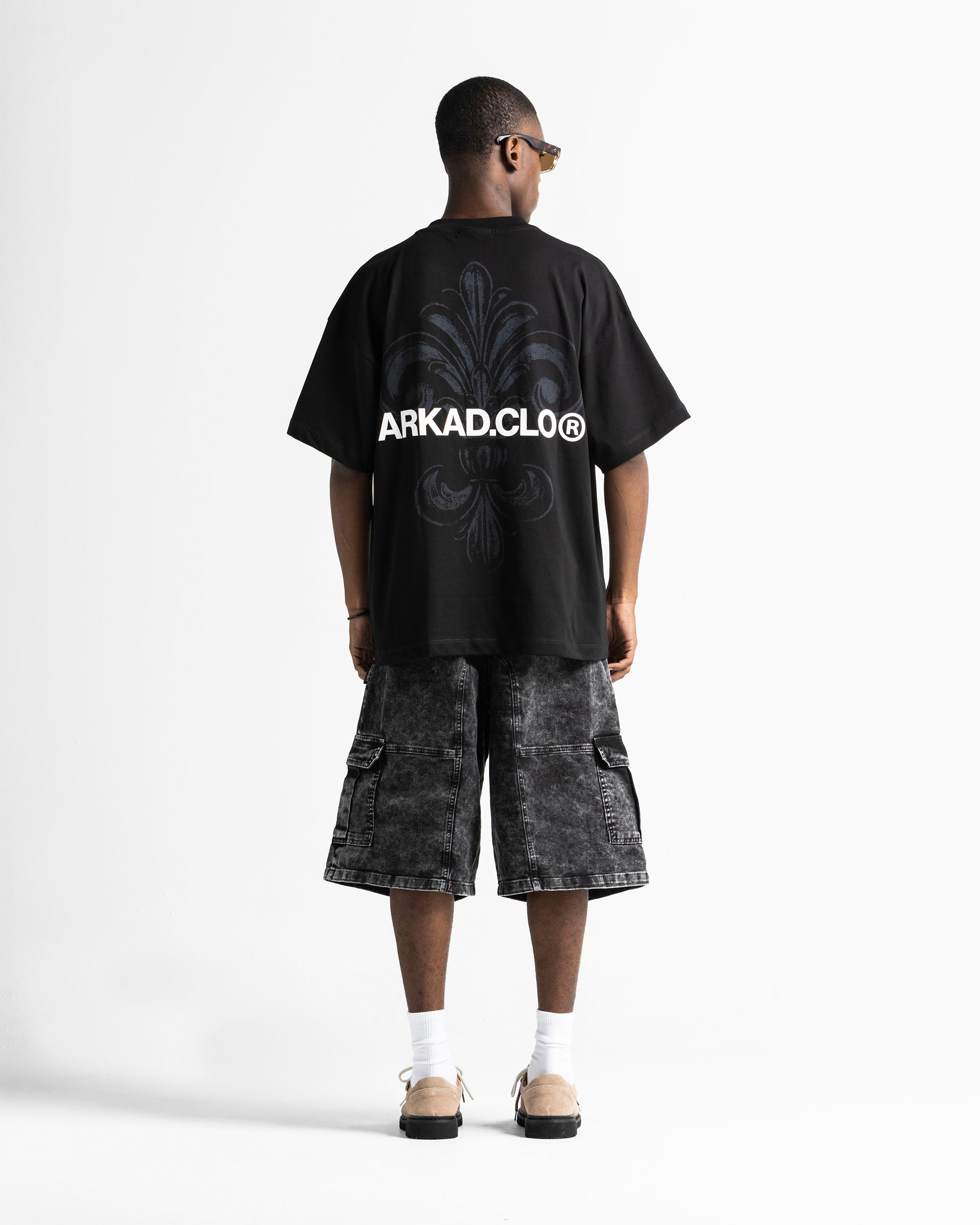 Tshirt Oversize Negra Arkad Clo