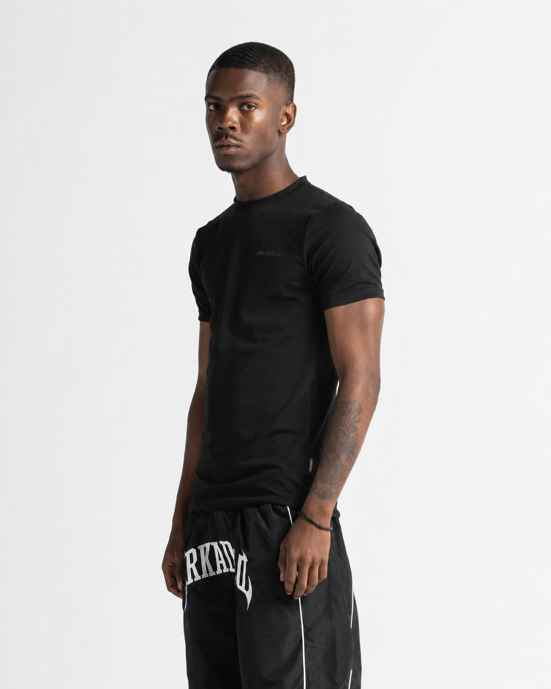 Tshirt Slim Fit Negra