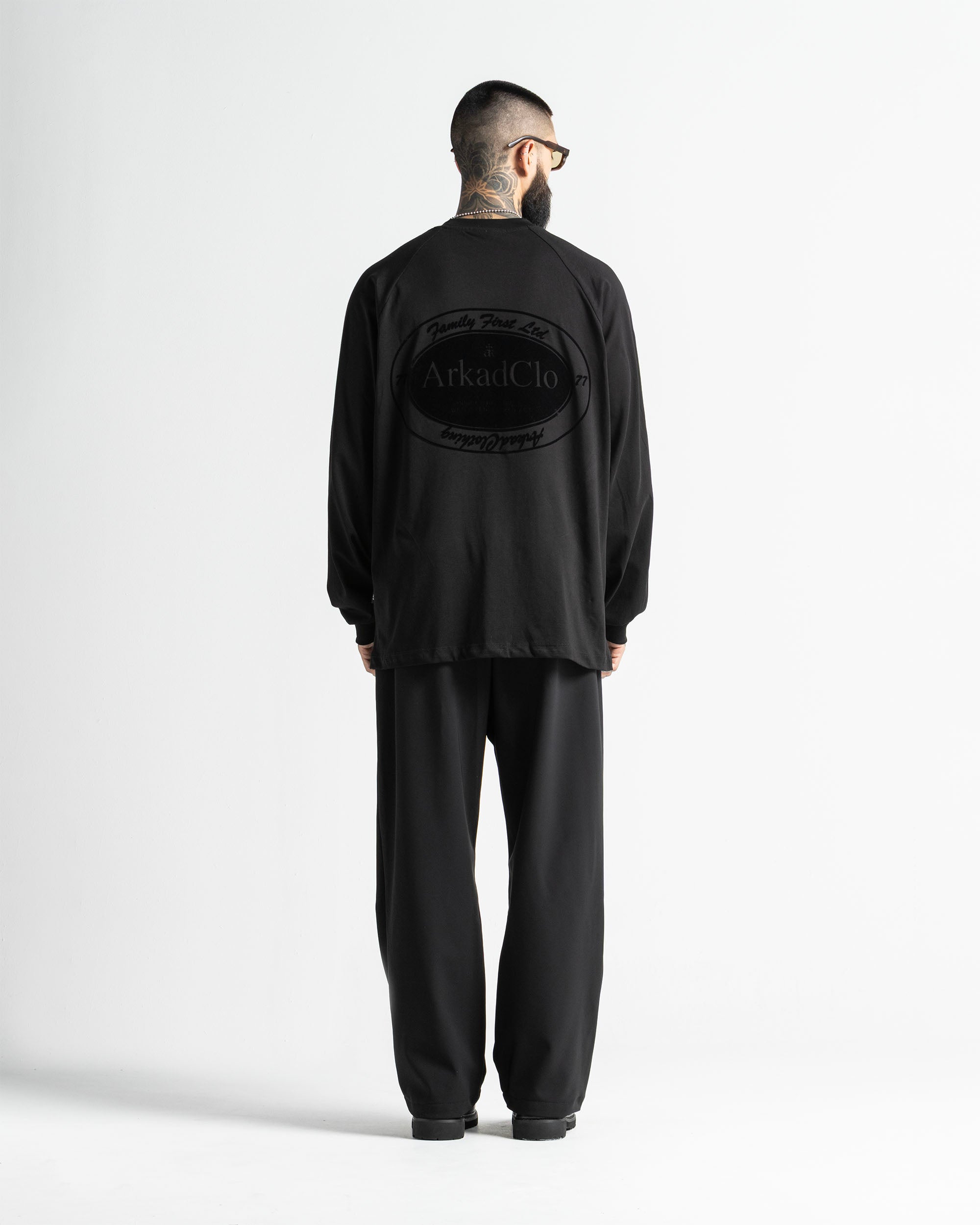 Long Sleeve Negro Velvet