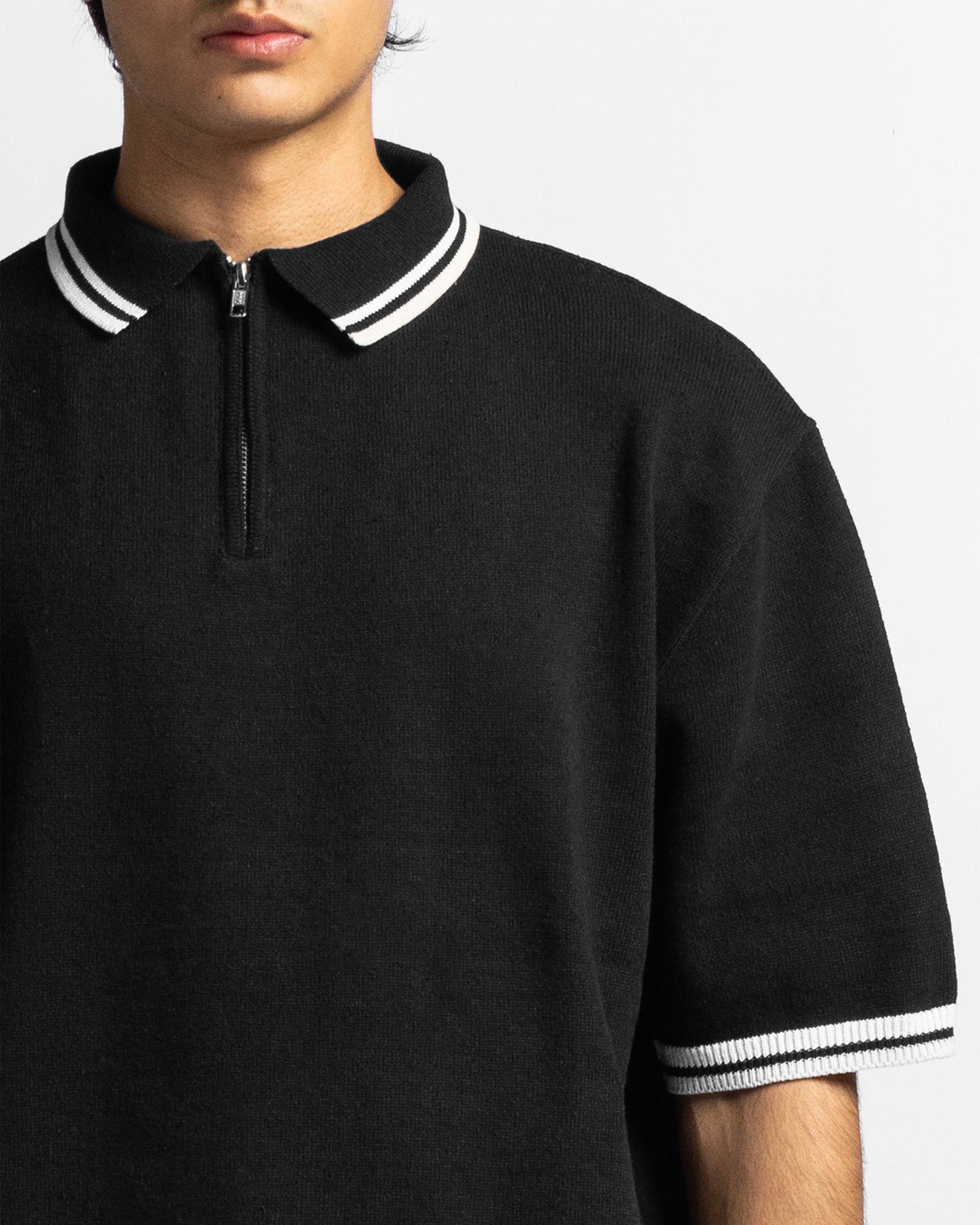 Knit Polo Negra