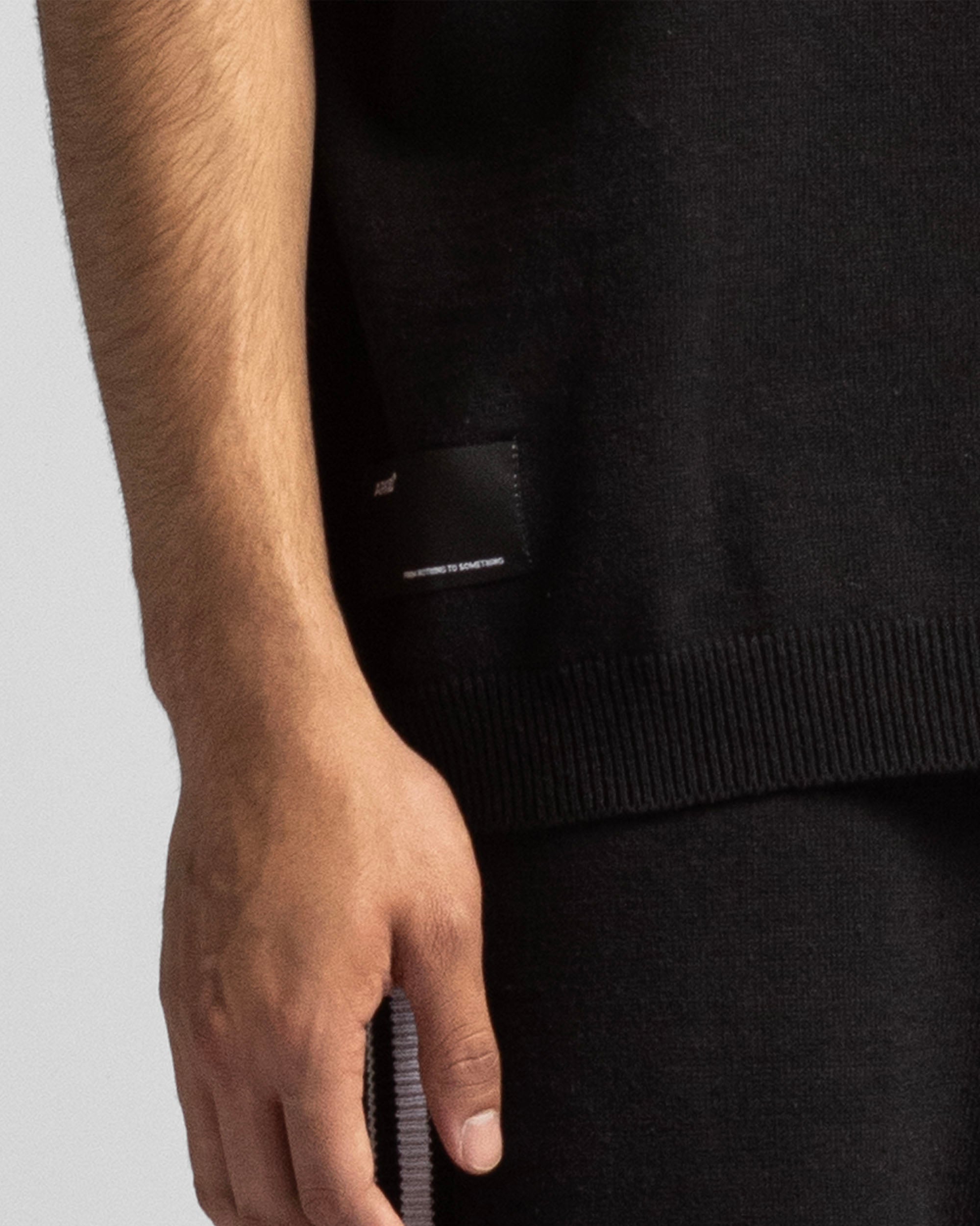 Knit Polo Negra