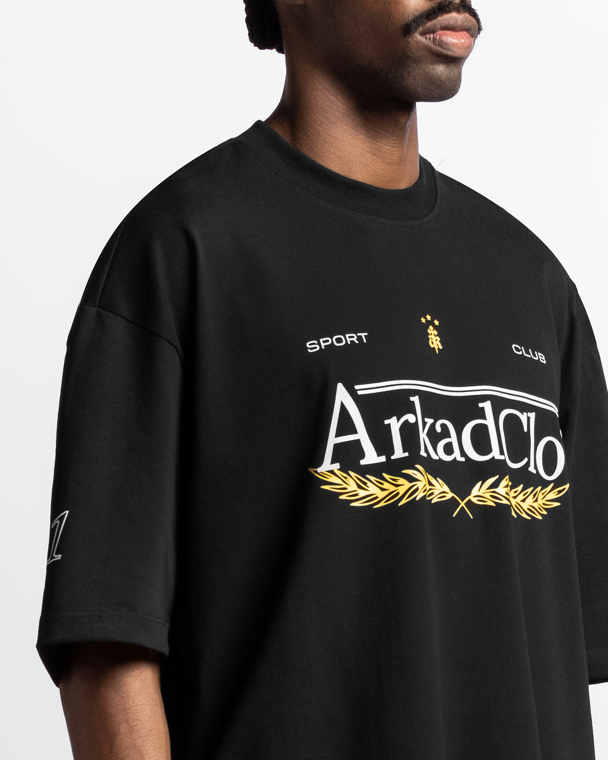 Tshirt Oversize Negra Arkad Clo
