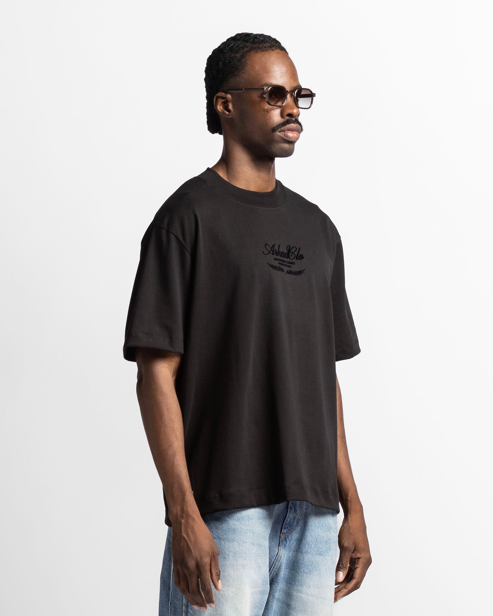 Tshirt Regular Fit Negra Velvet Print