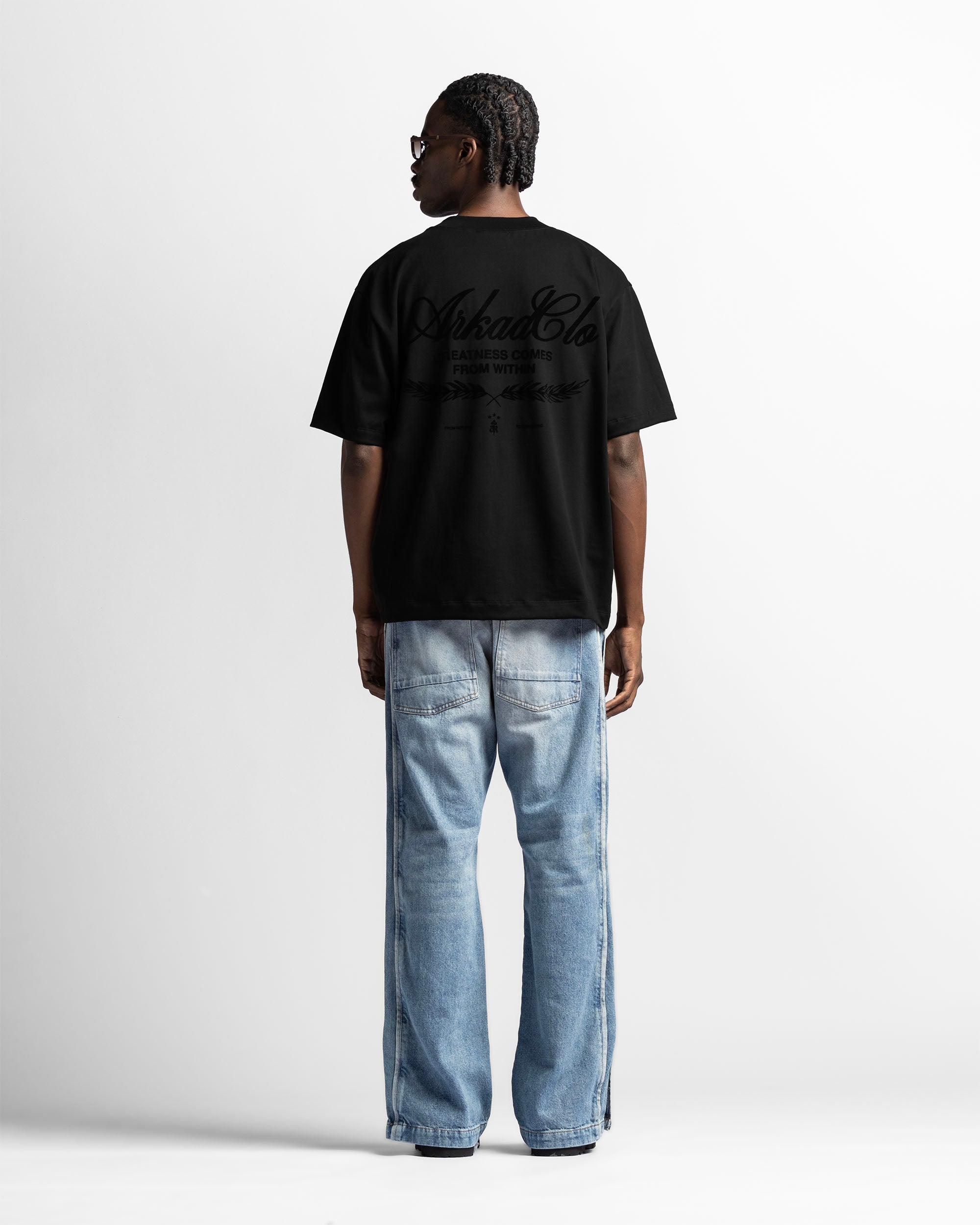 Tshirt Regular Fit Negra Velvet Print