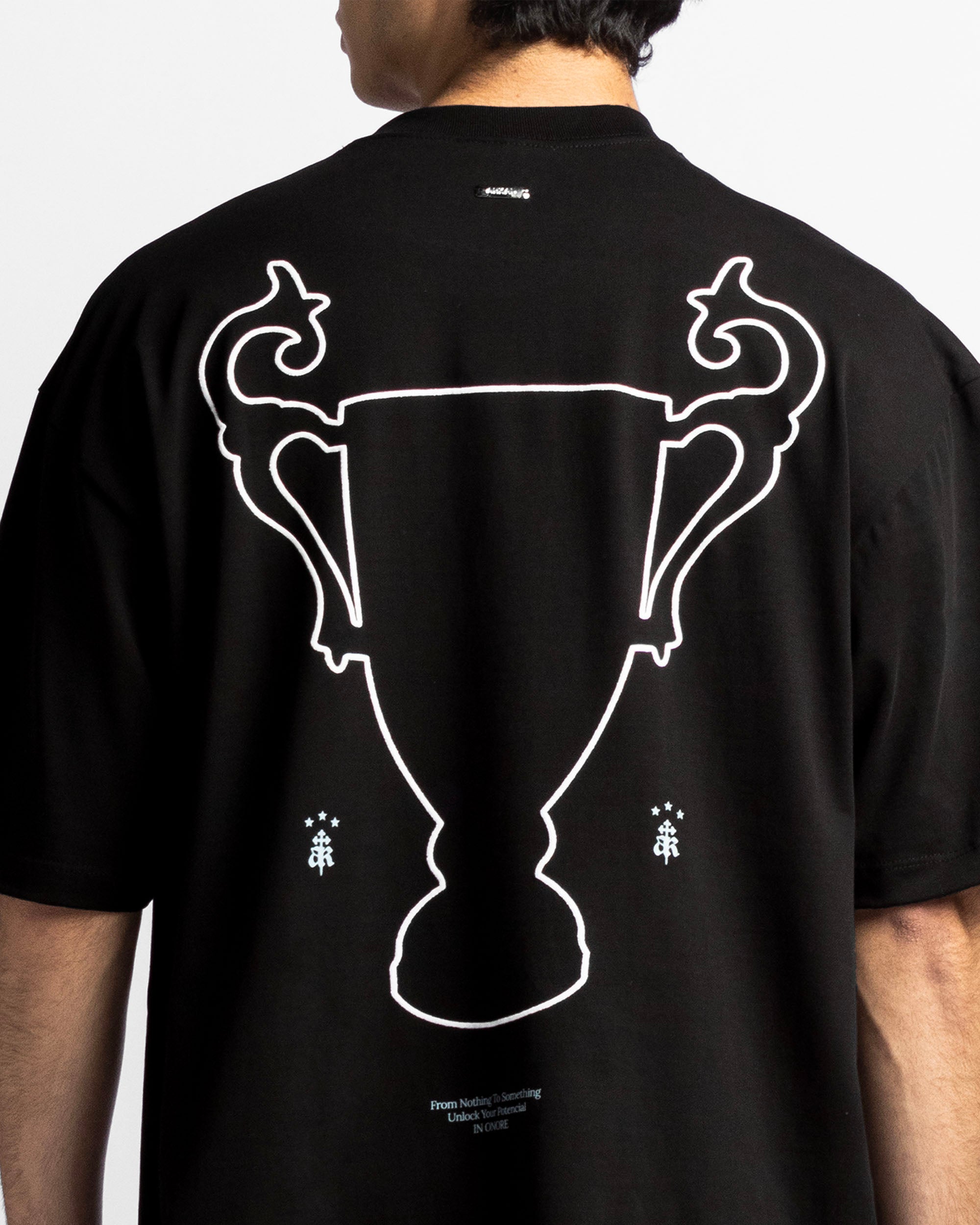 Tshirt Oversize Negra Trophy
