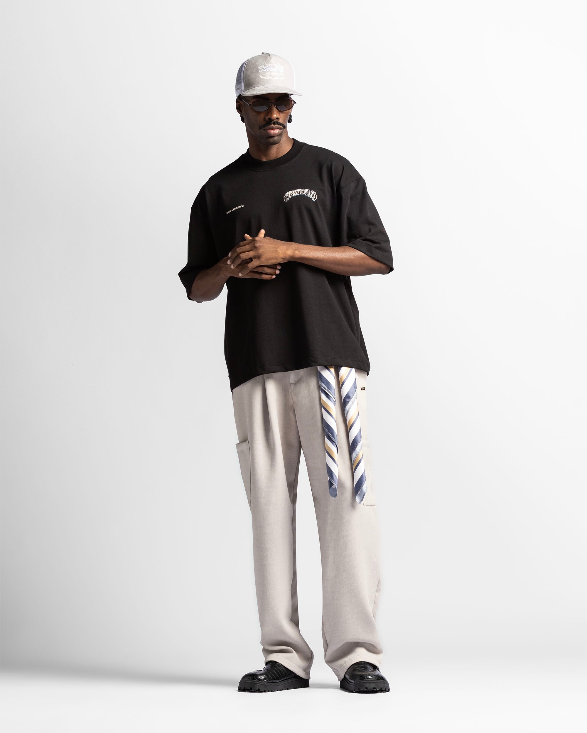 Tshirt Oversize Negra Trophy Nato