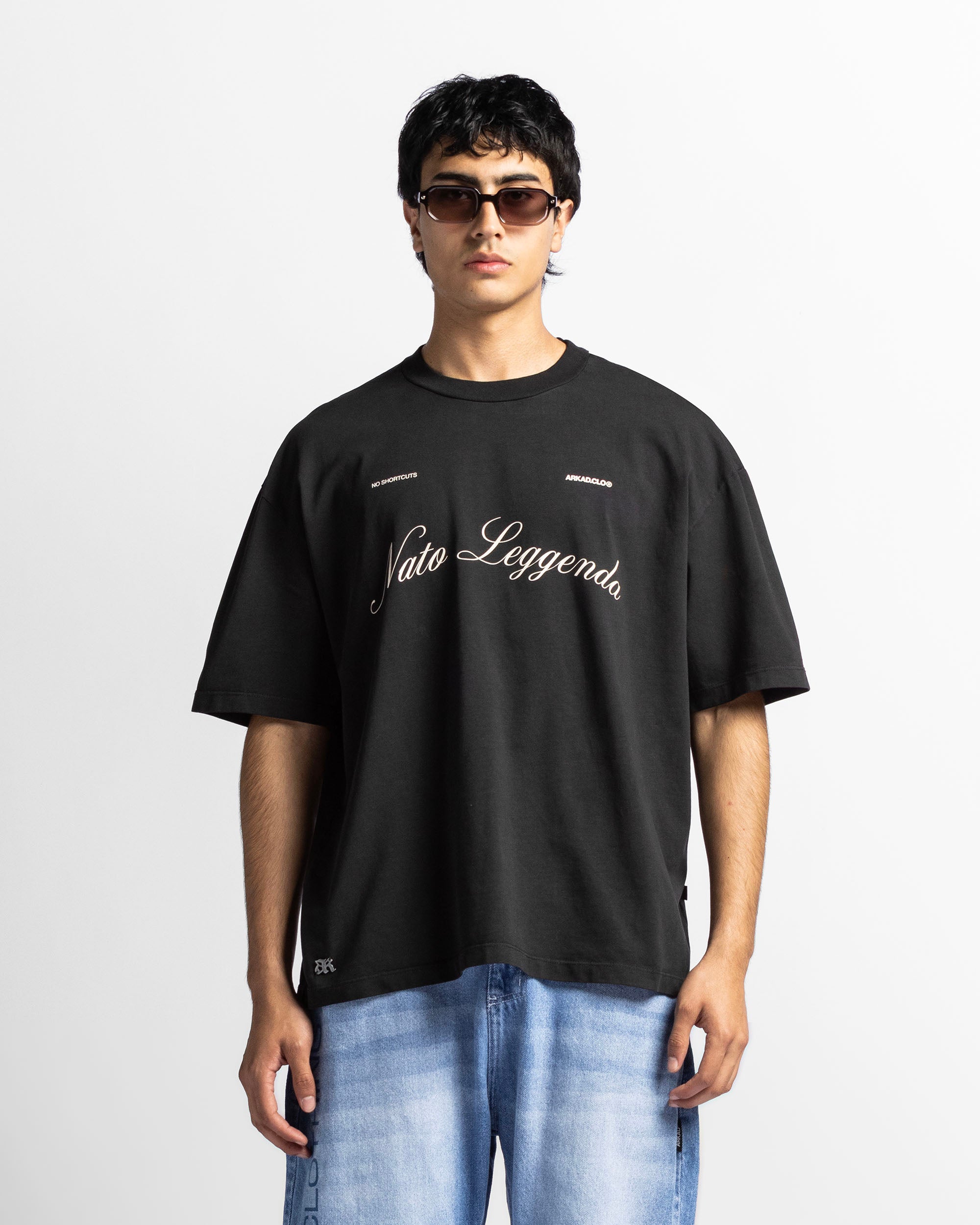 Washed Tshirt Oversize Negra Trophy