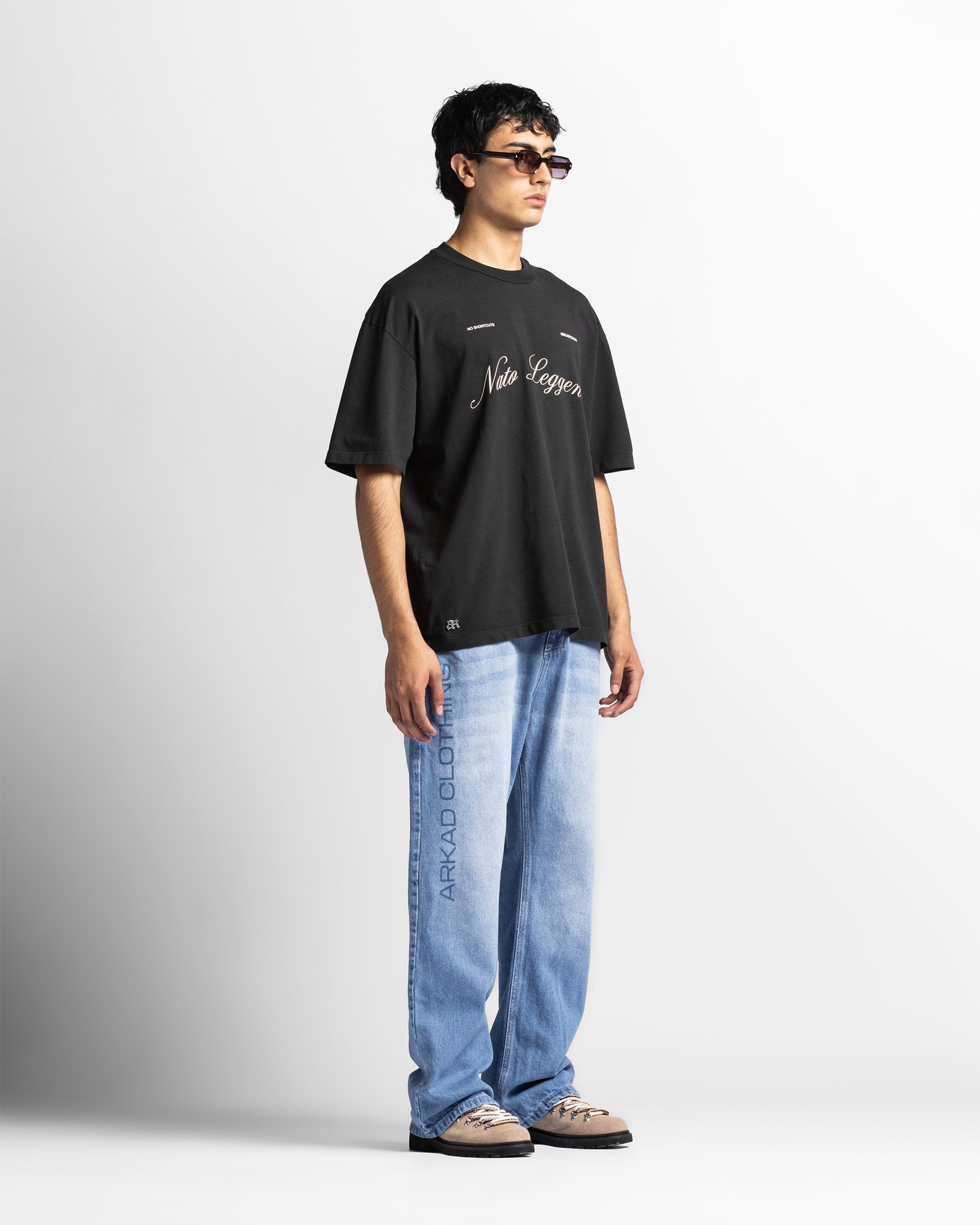 Washed Tshirt Oversize Negra Trophy