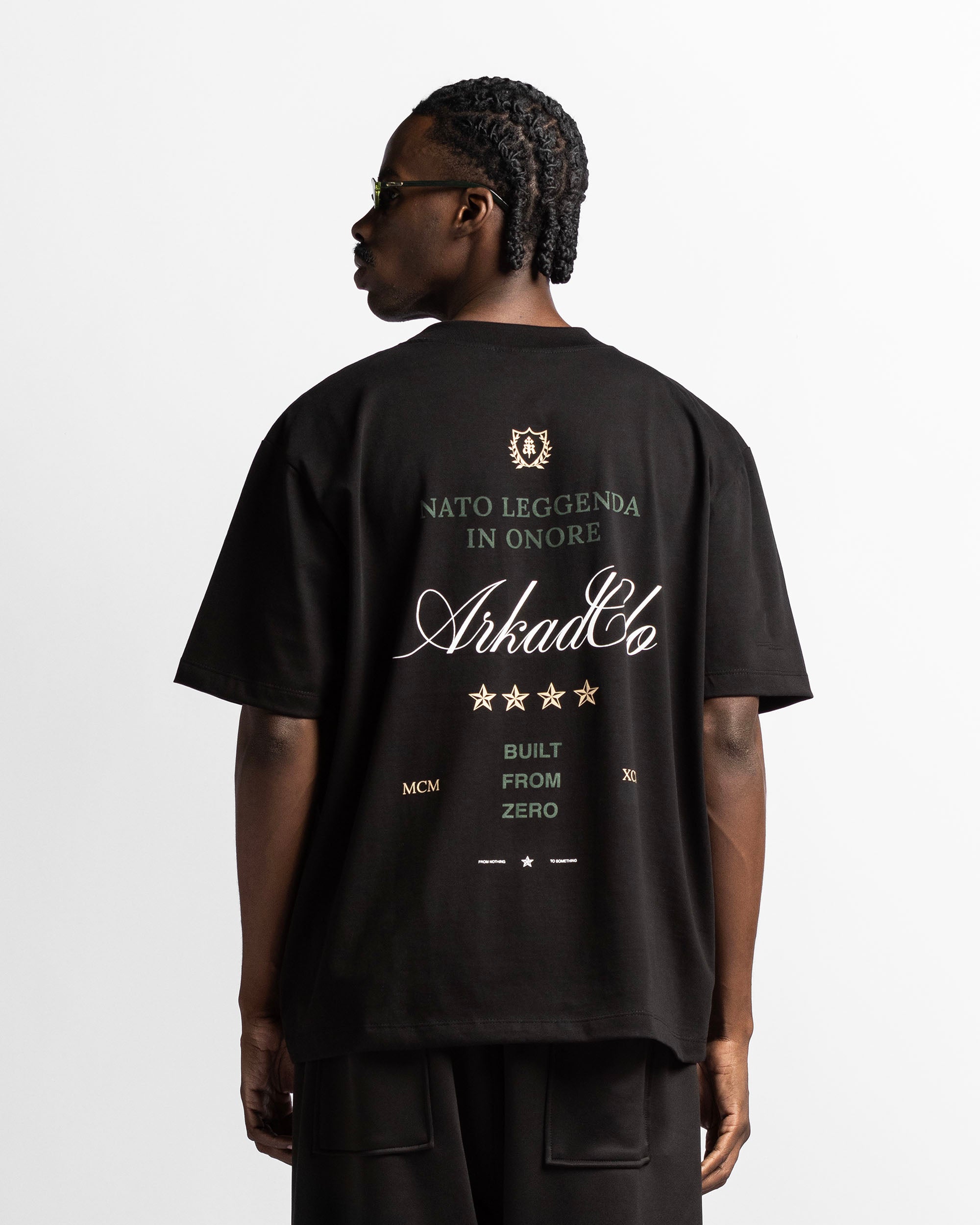 Regular Fit Tshirt Negra Nato Leggenda