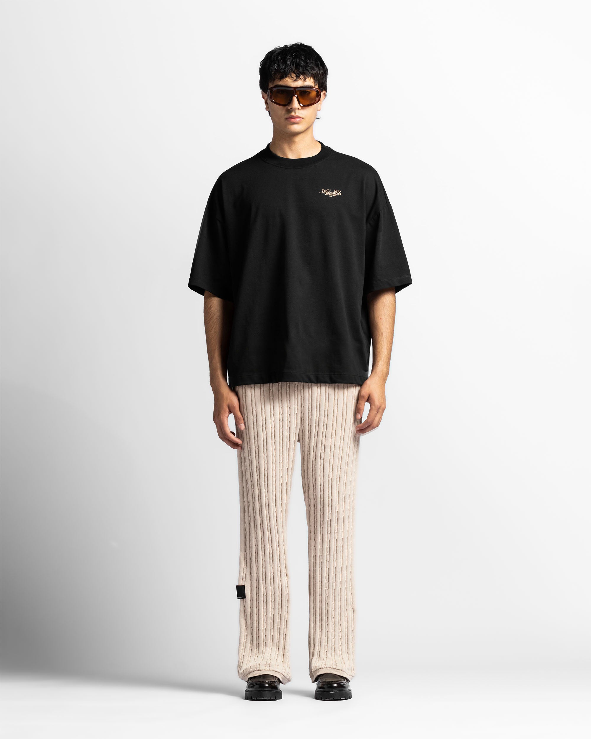 Boxy Fit Tshirt Negra Arkad Clo