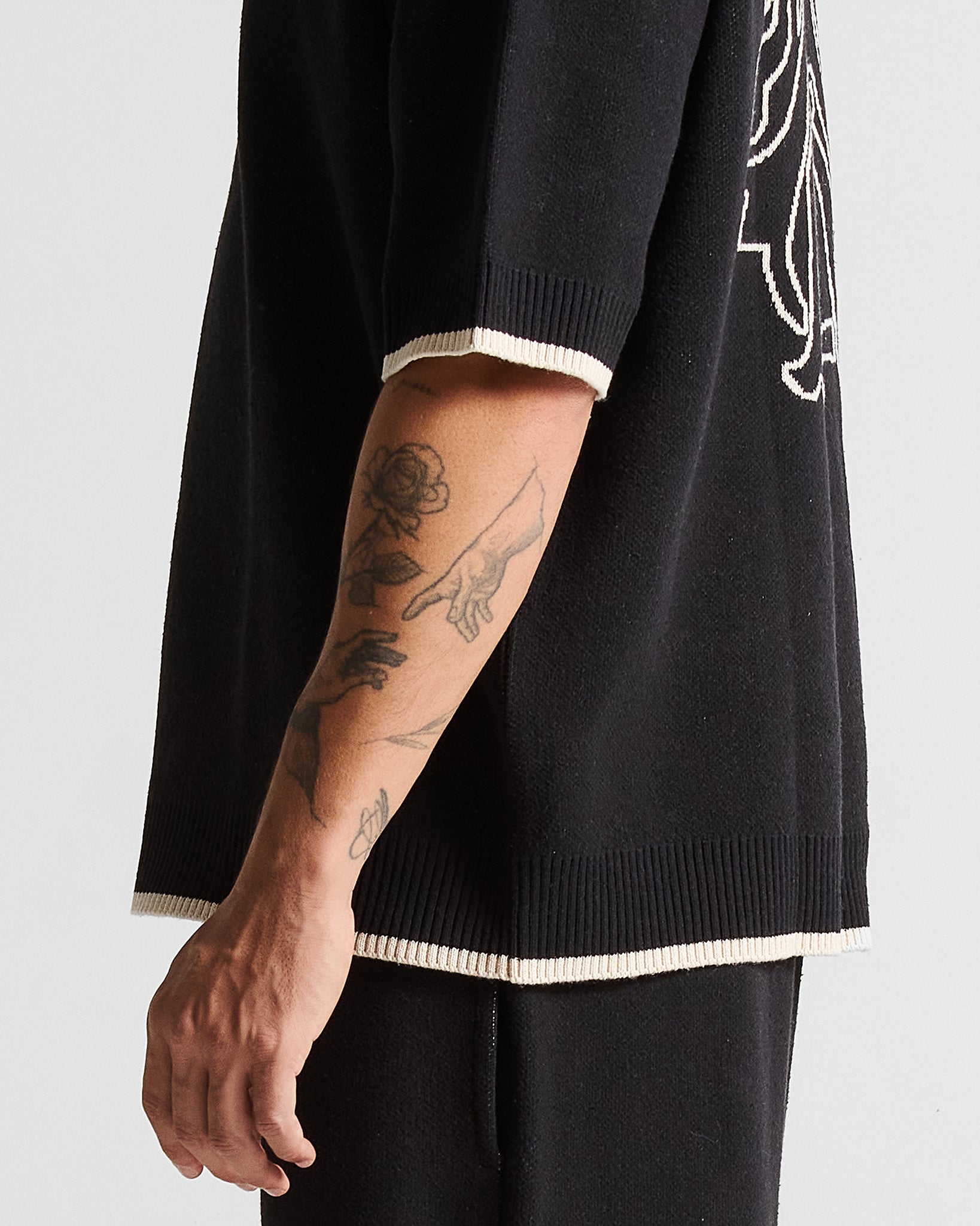 Knit Tshirt Hustler Negra