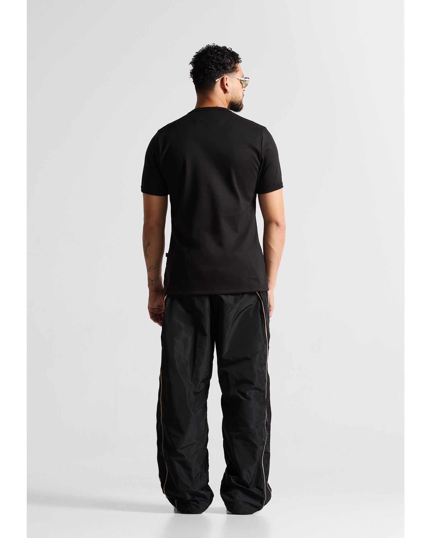 Slim Rib Tee - Negra