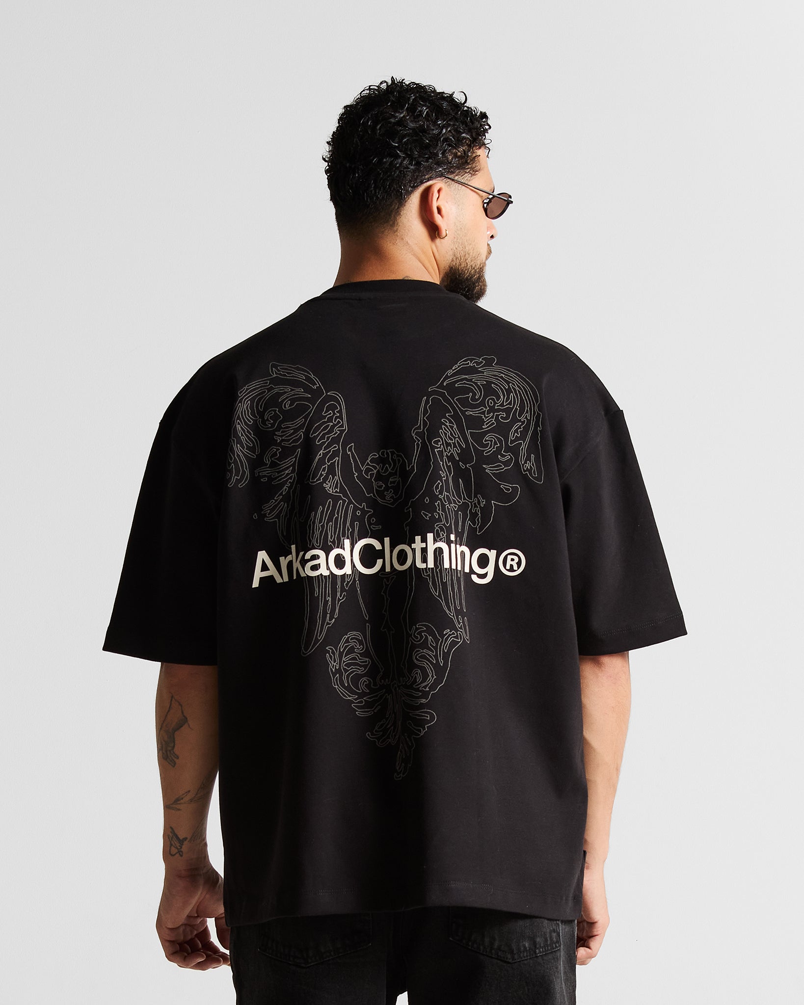 Tshirt Oversize Negra Angel Gris