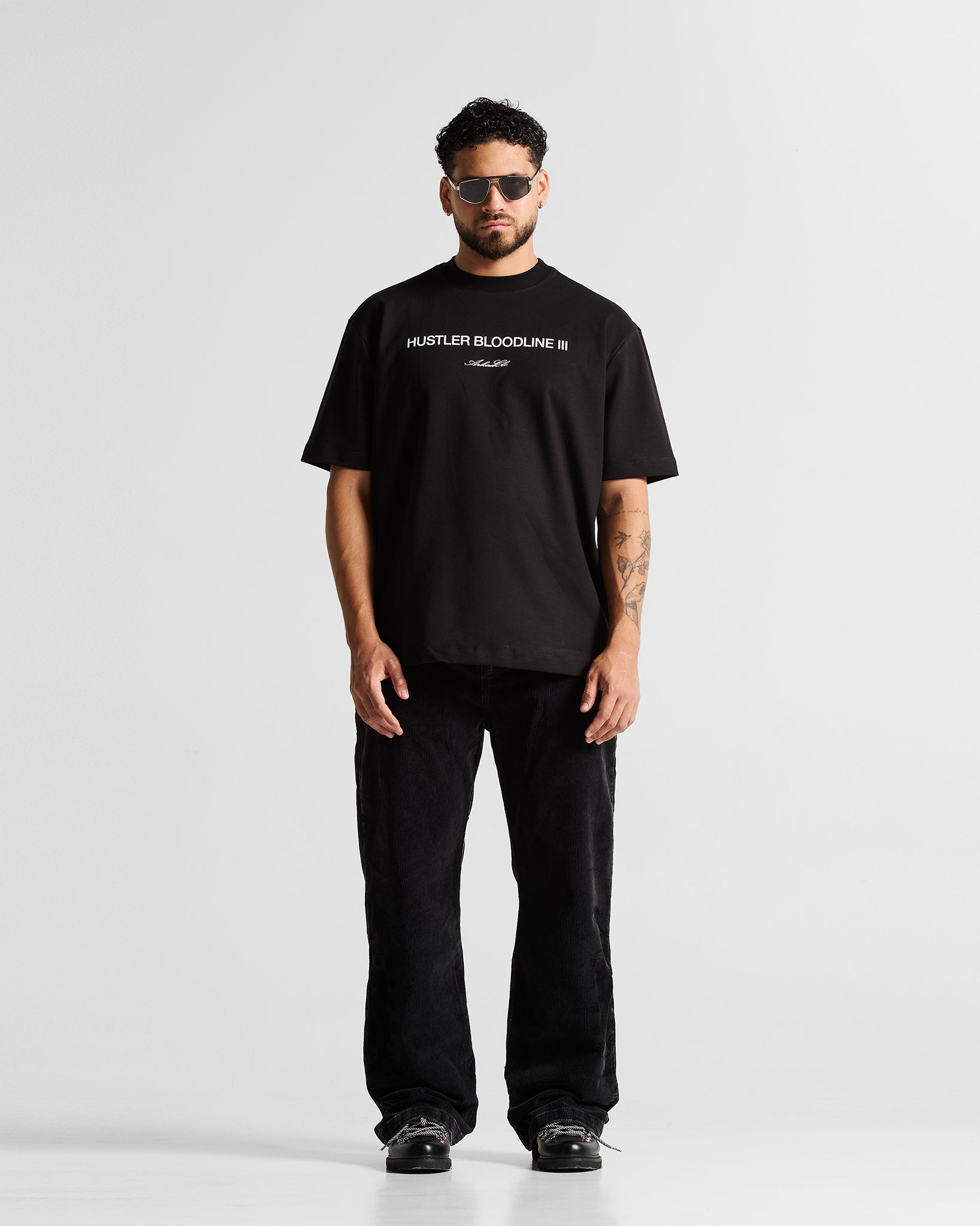 Tshirt Regular Fit Negra Logo Blanco