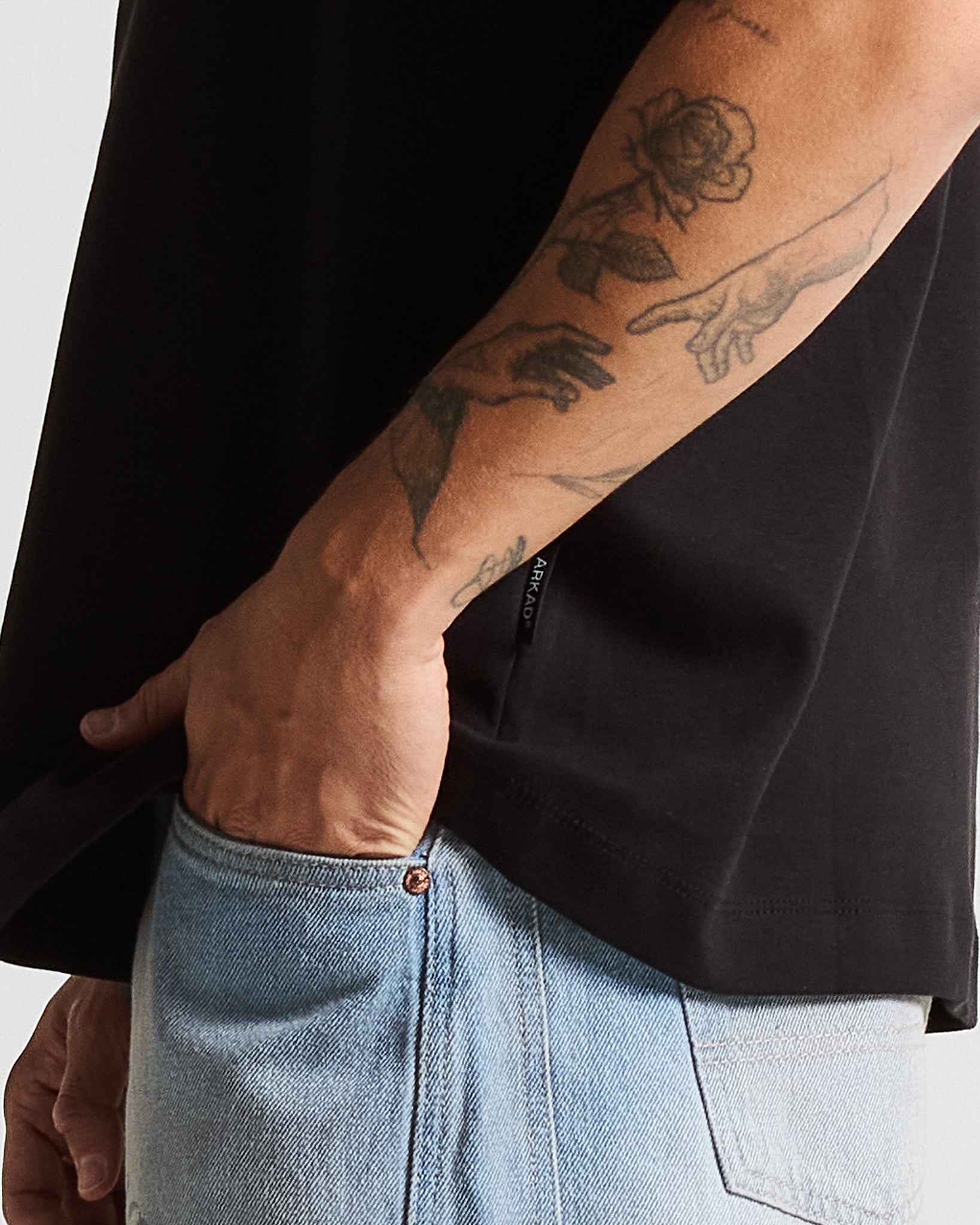 Tshirt Regular Fit Negra Hustler lll