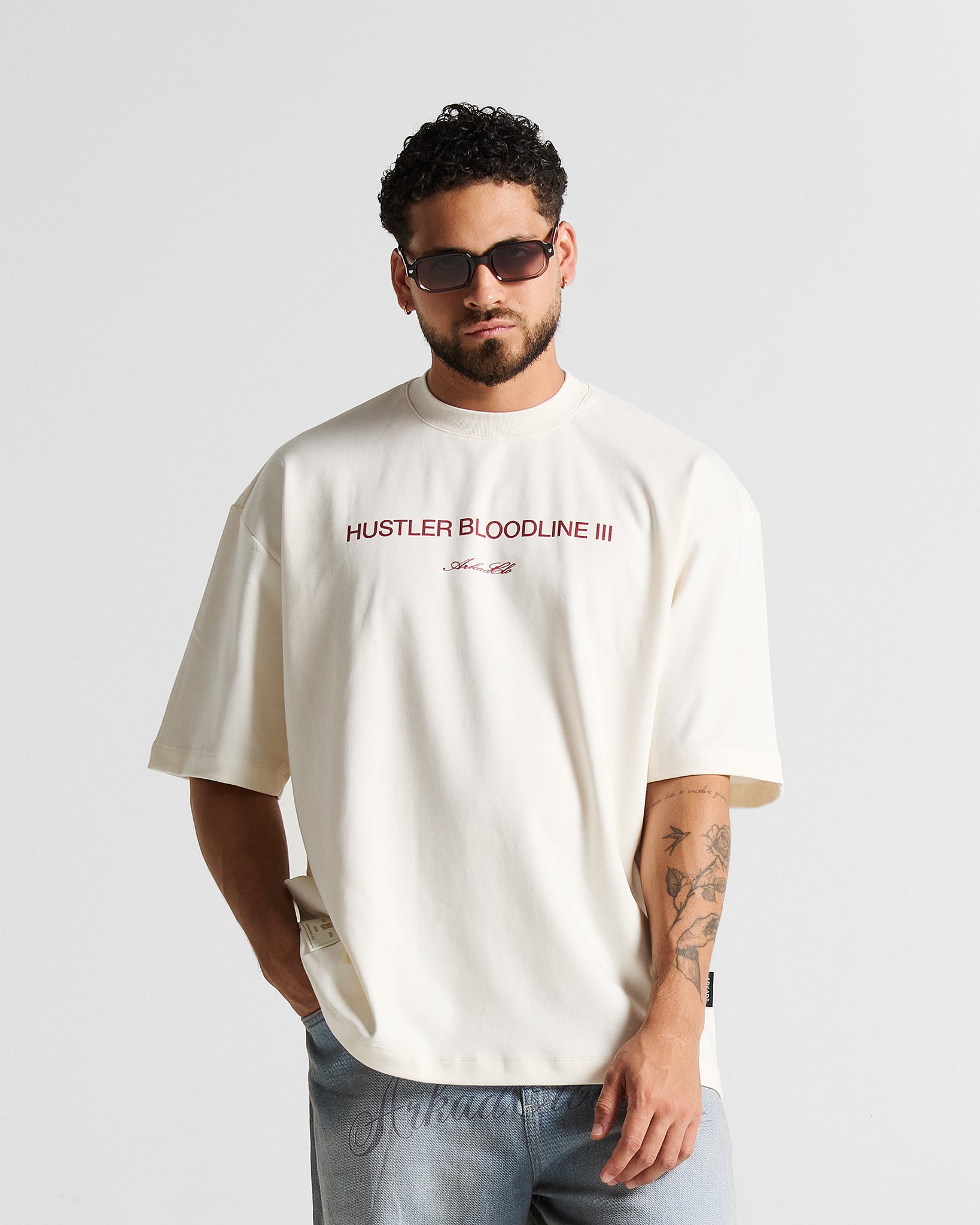Tshirt Oversize Cream Hustler Rojo