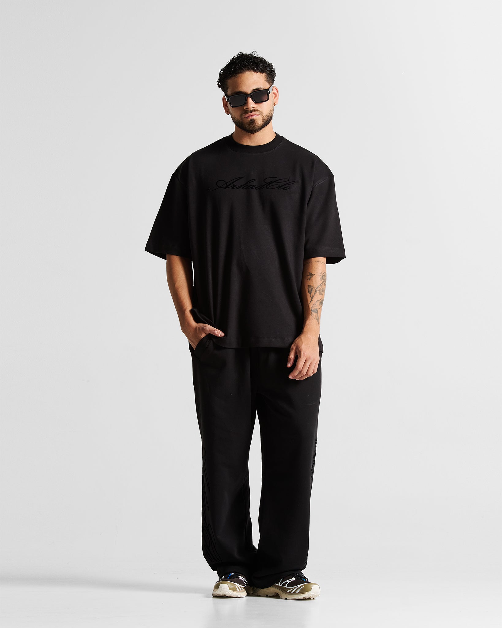 Tshirt Regular Fit Negra Velvet
