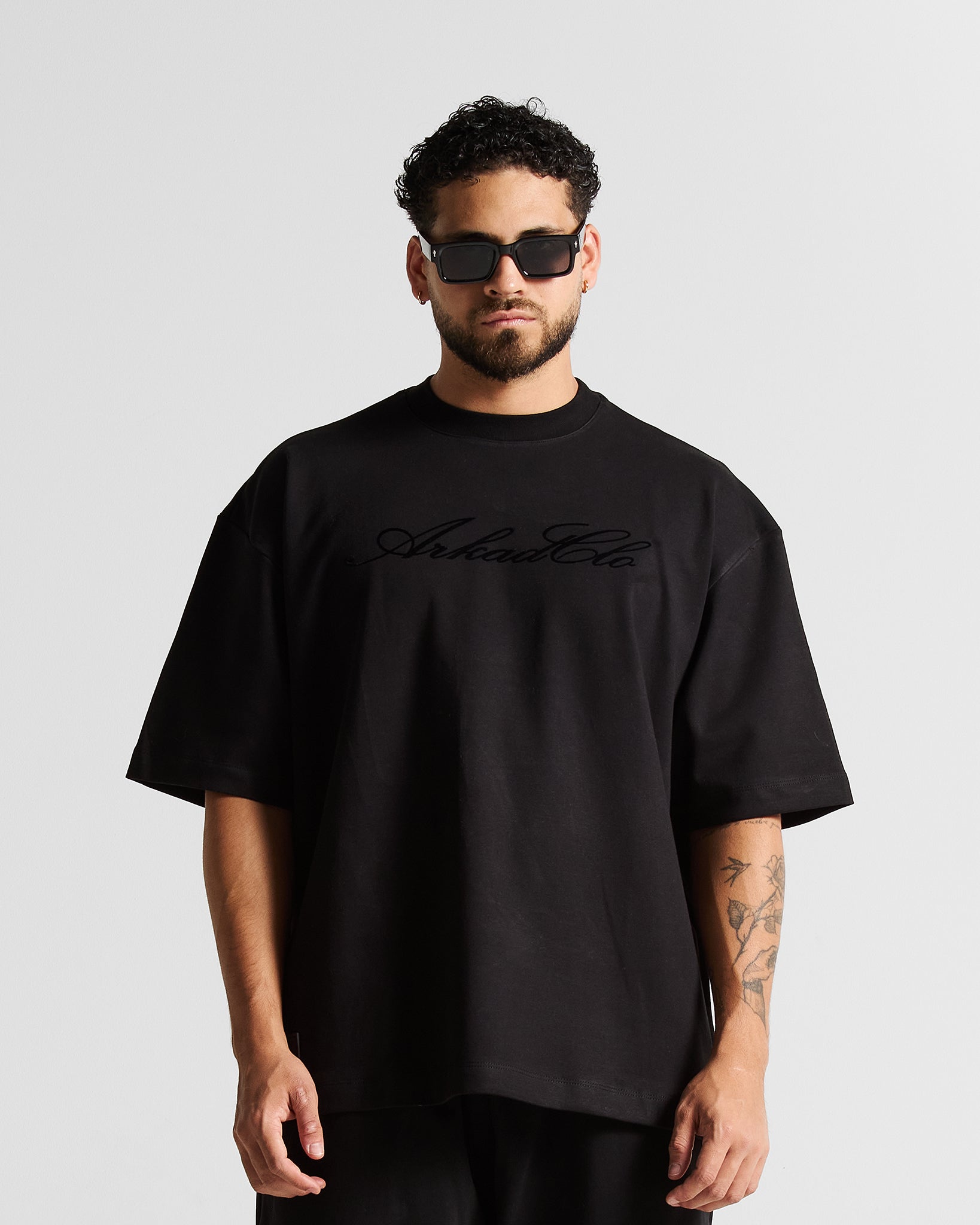 Tshirt Regular Fit Negra Velvet