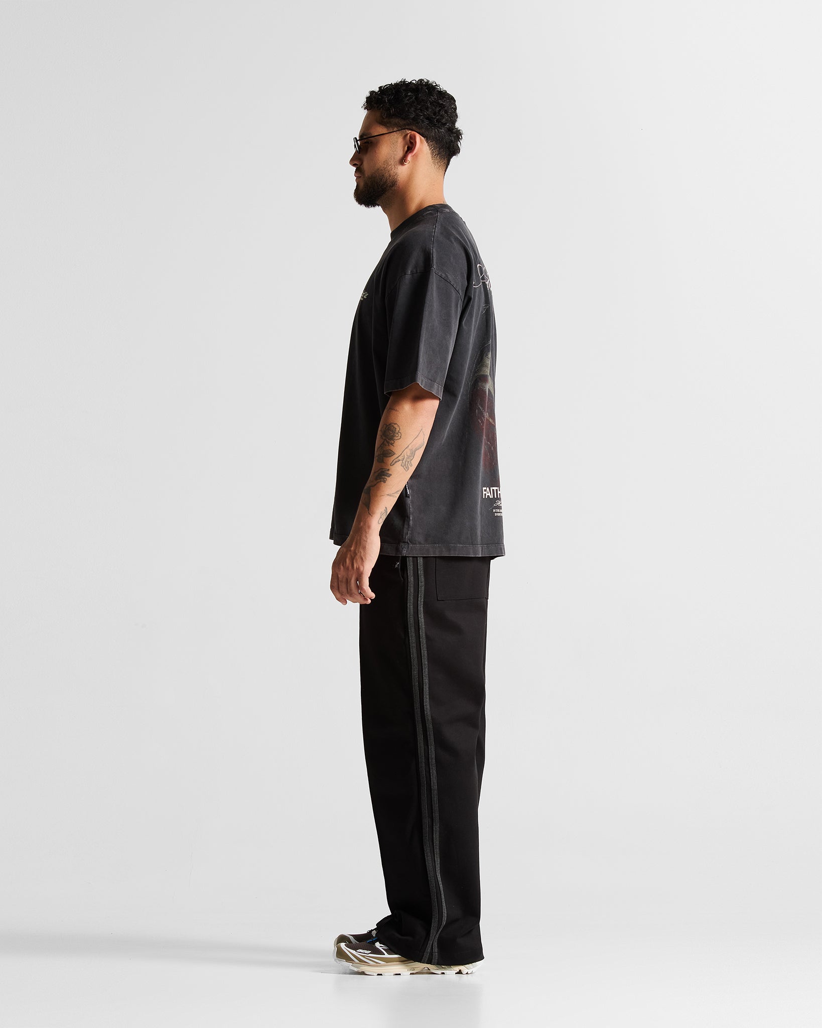 Pintuck Pant Negro con Gris