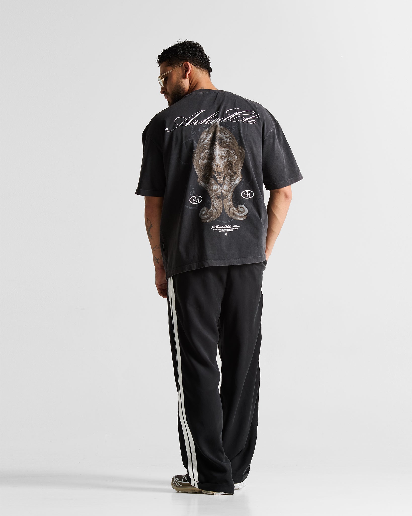 Wshed Black Tshirt Lion