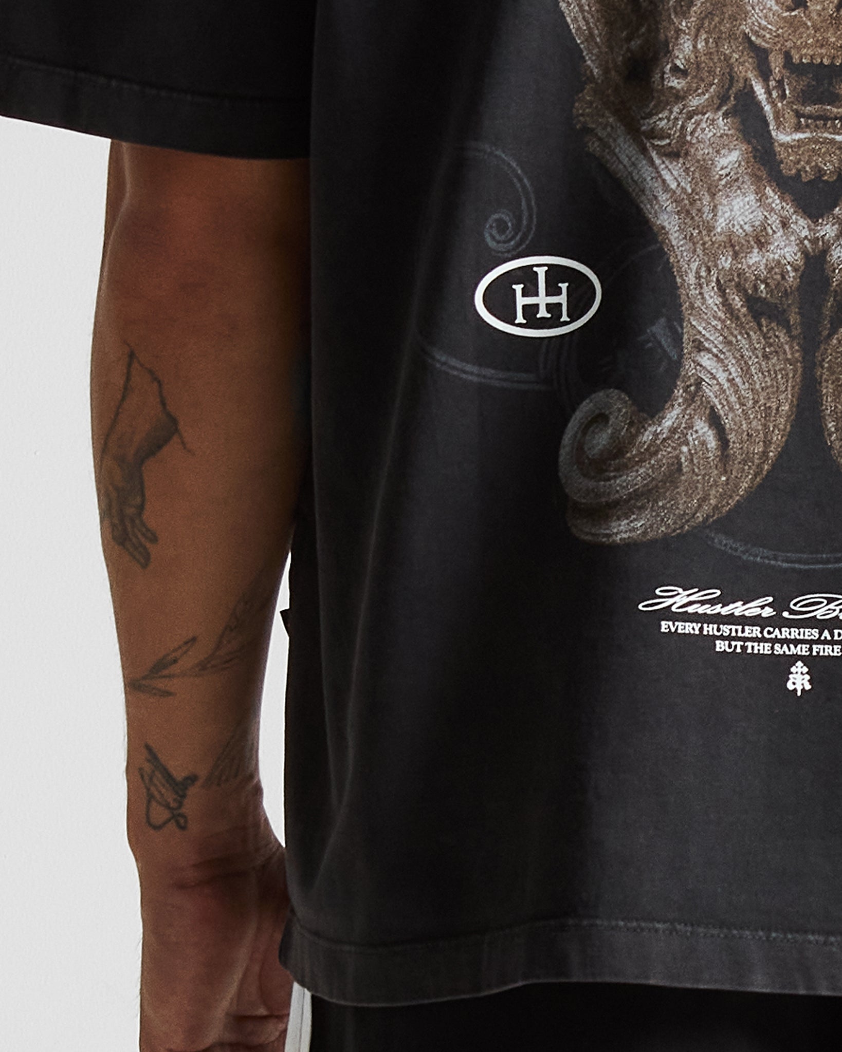 Wshed Black Tshirt Lion