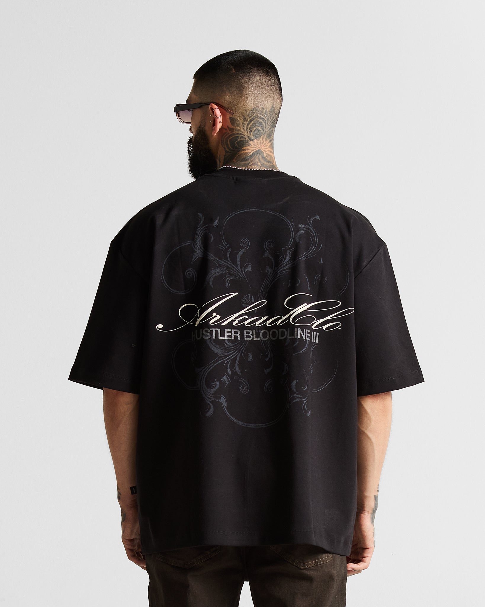Tshirt Oversize Negra Ornamentos Hustler