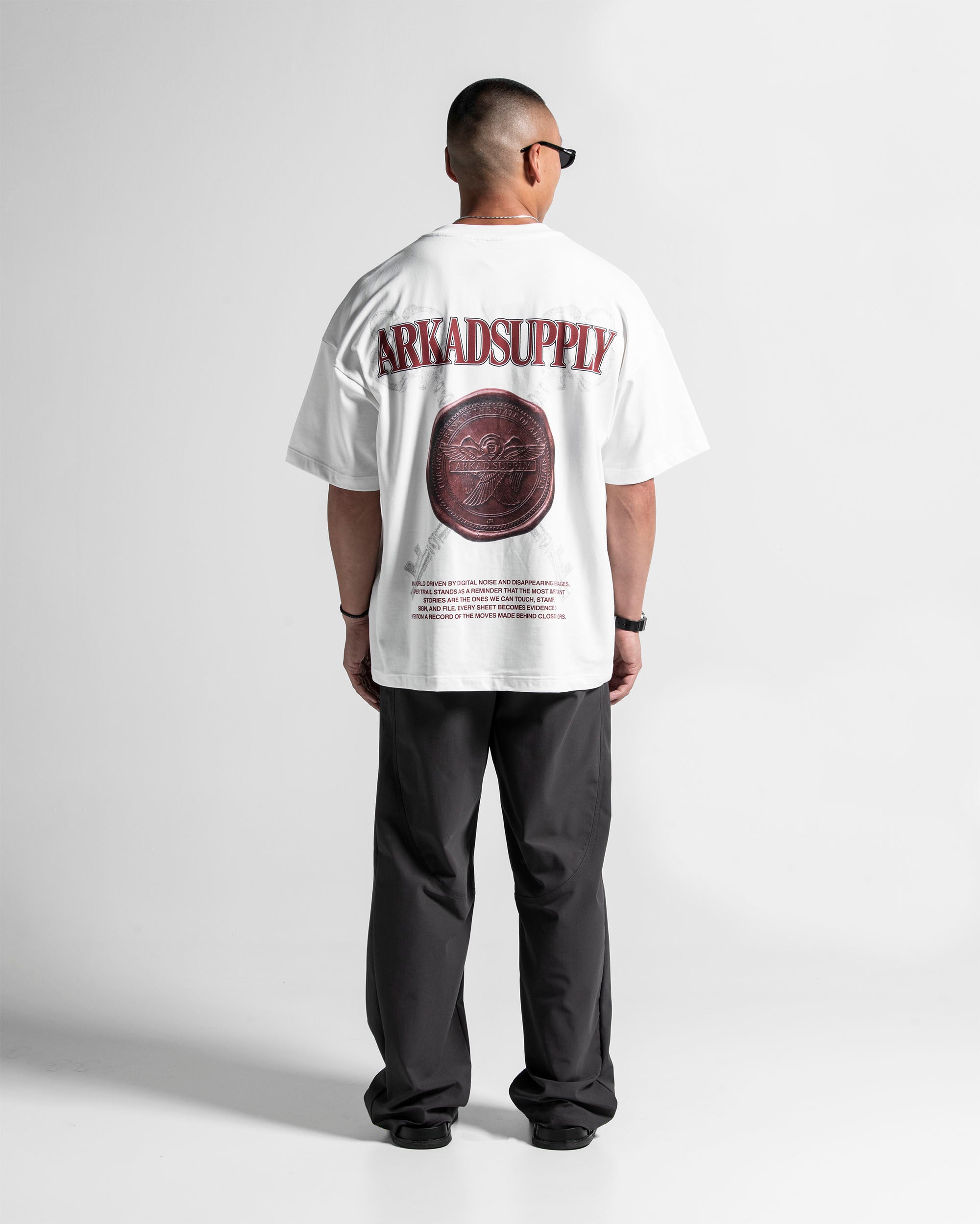 Tshirt Oversize Blanca Sello Rojo