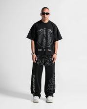 Boxy Fit Tshirt Negra Paper Trail