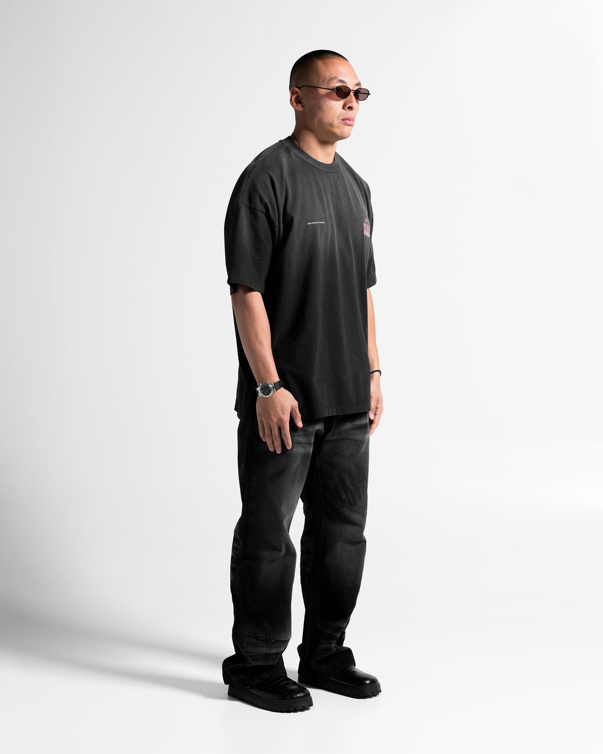 Washed Tshirt Oversize Negra ARK Paper Trail.