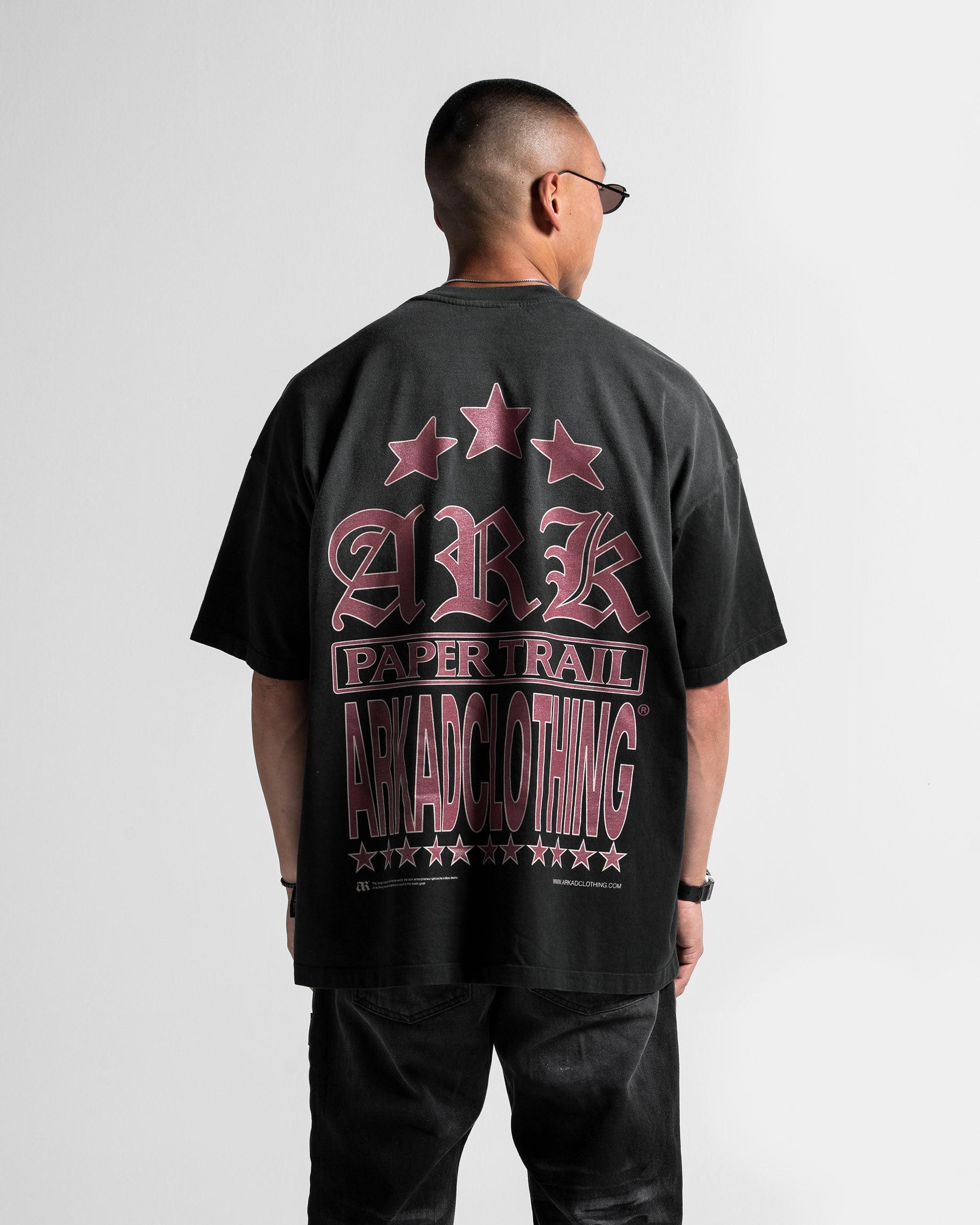Washed Tshirt Oversize Negra ARK Paper Trail.