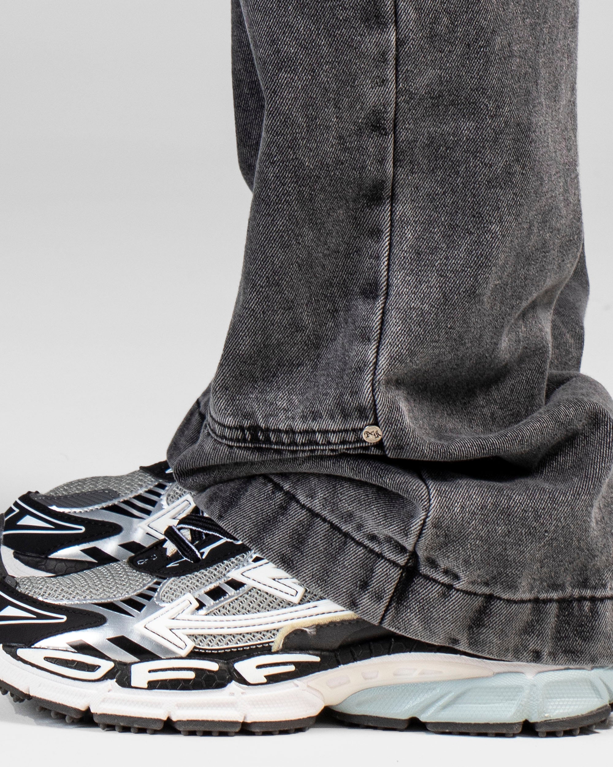 Denim Pant Gris Carpintero