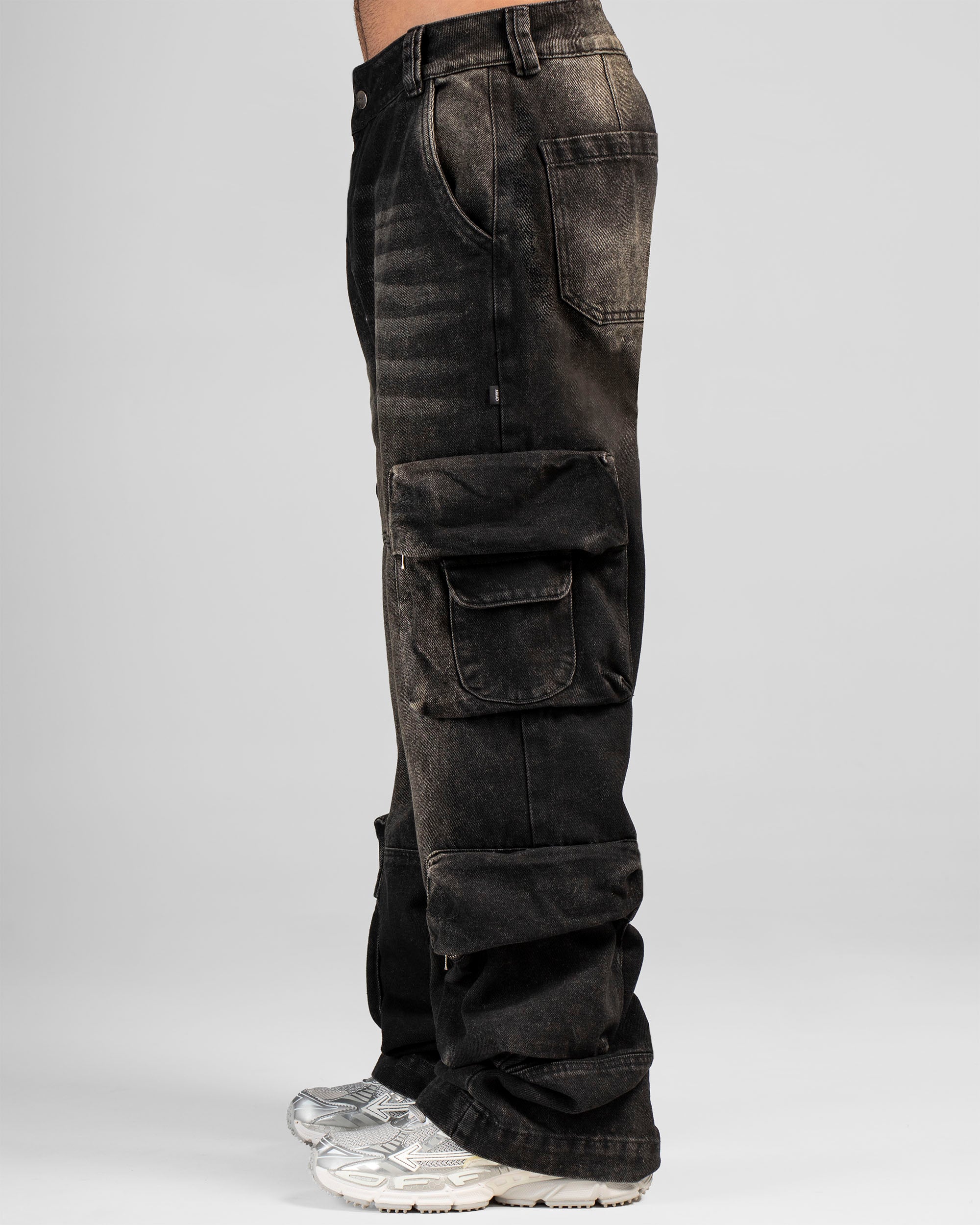 Jean Cargo Negro Dirty