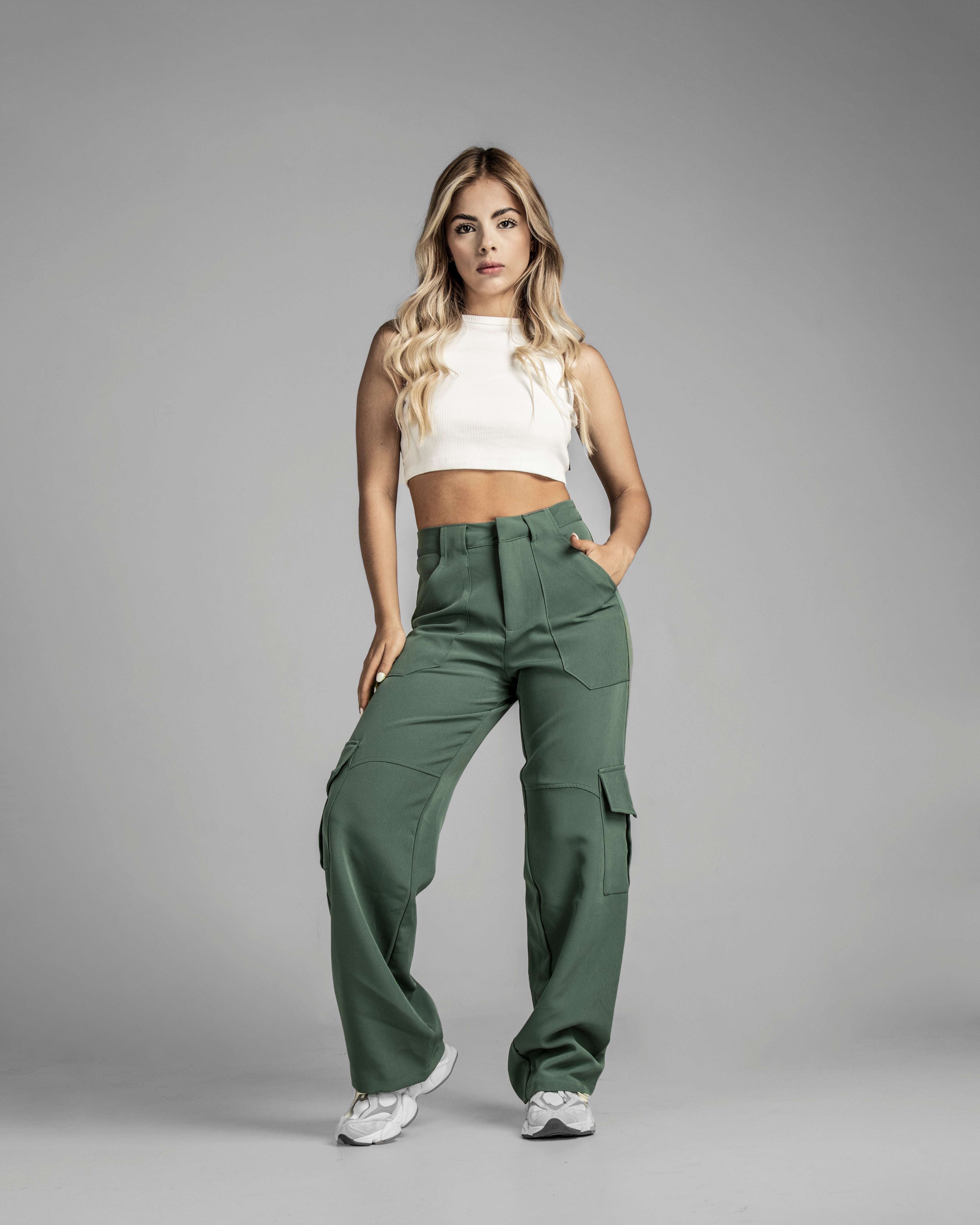 Tailored Cargo Mujer - Verde