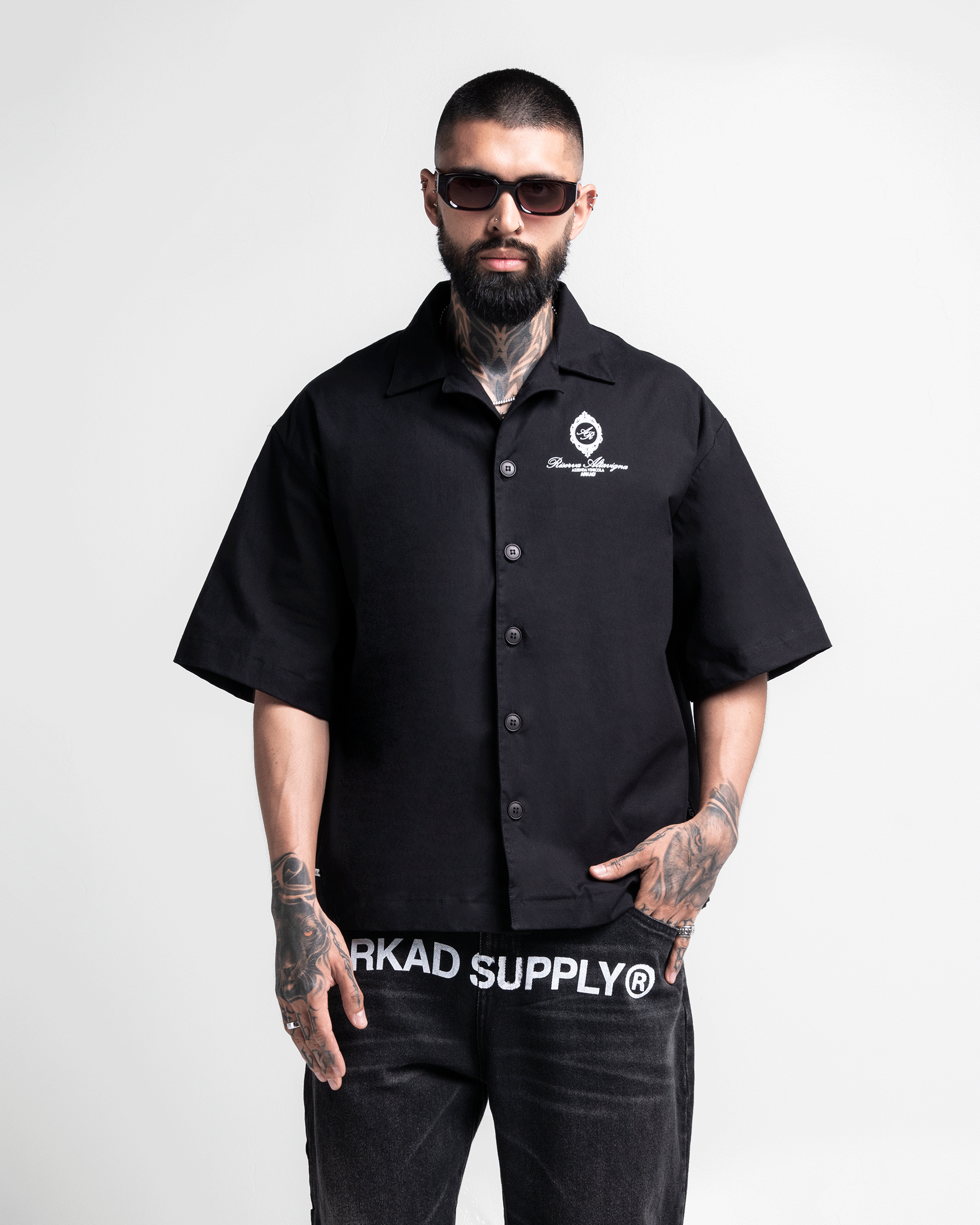 Camisa de Botones Negra Legione