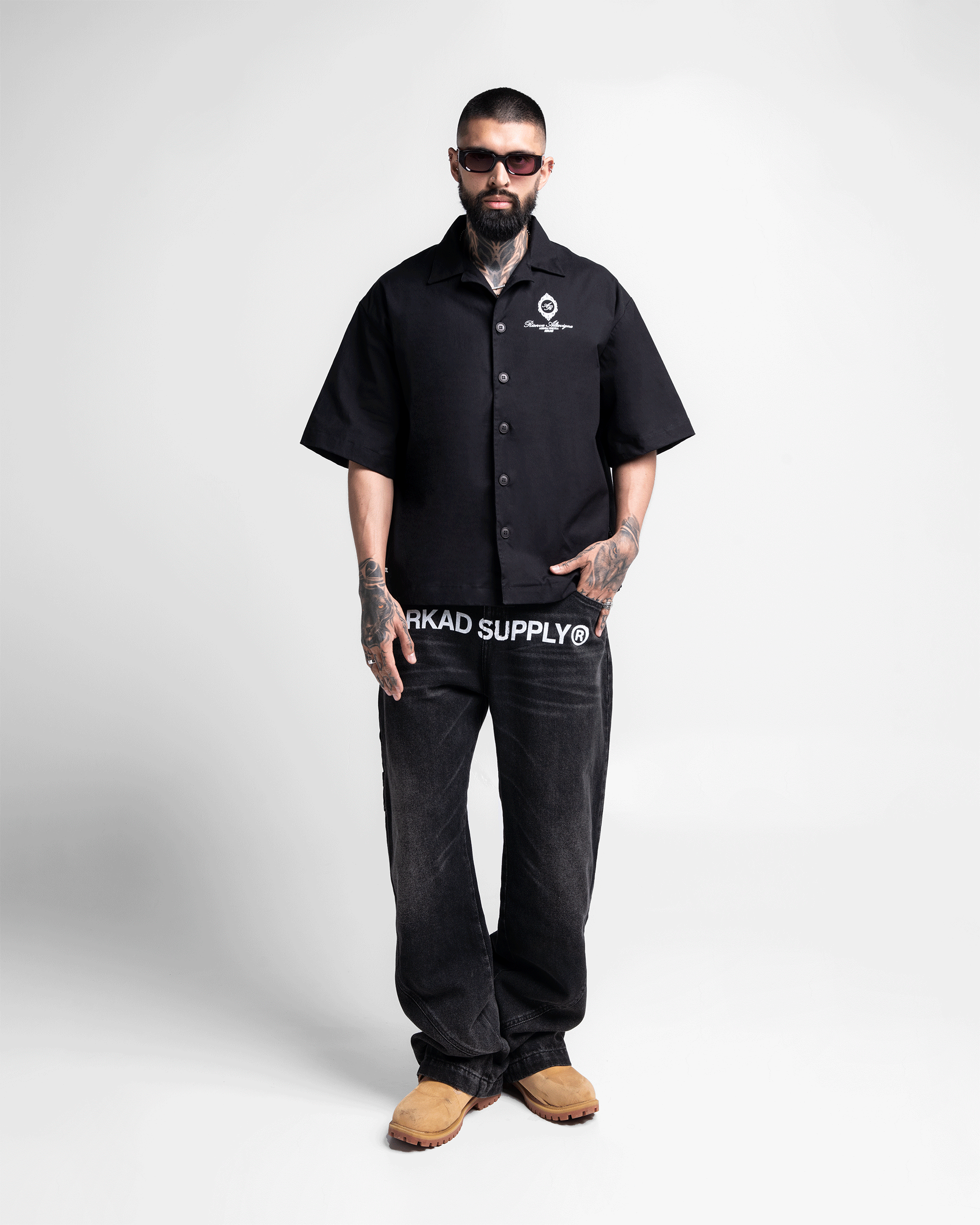 Camisa de Botones Negra Legione