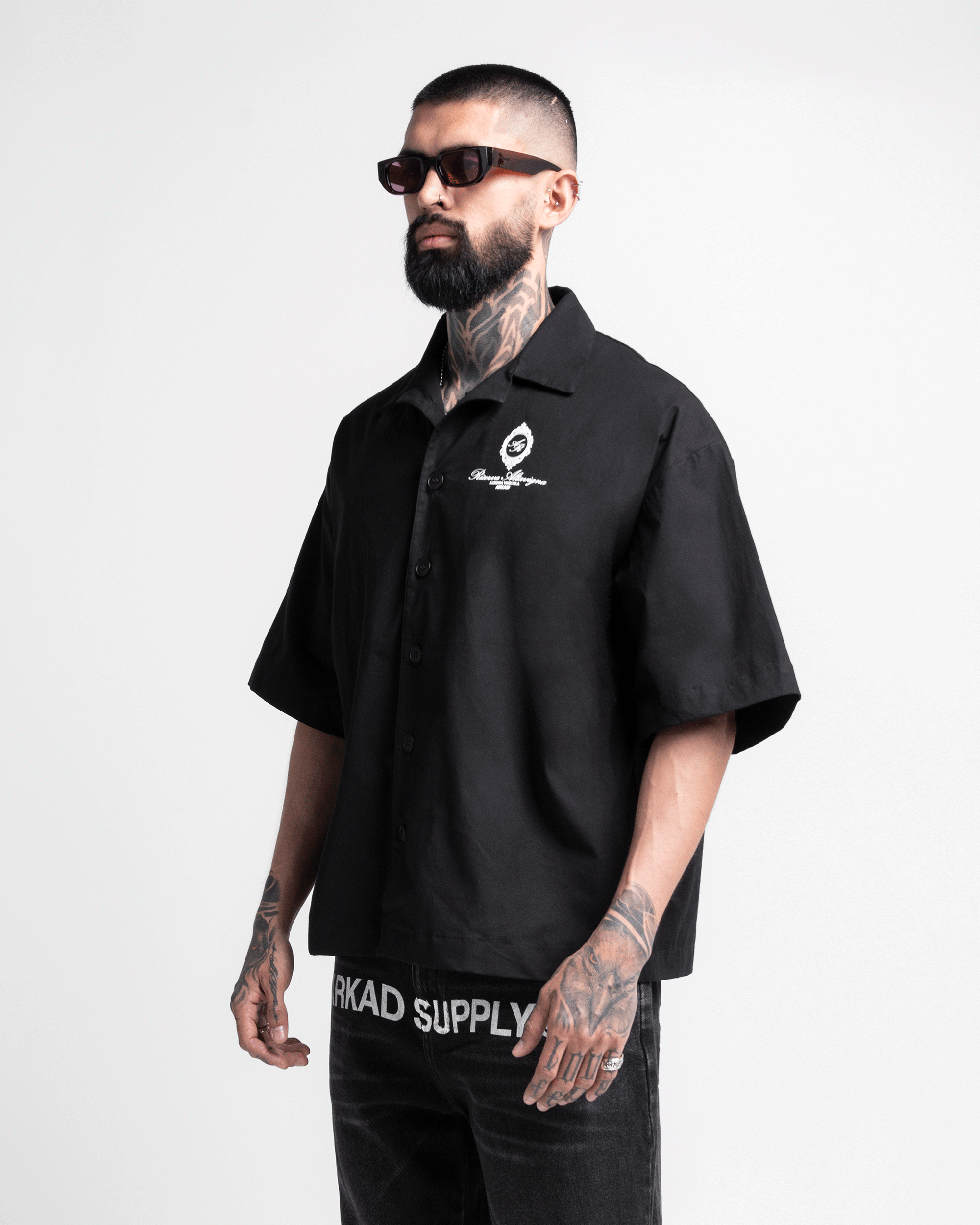 Camisa de Botones Negra Legione