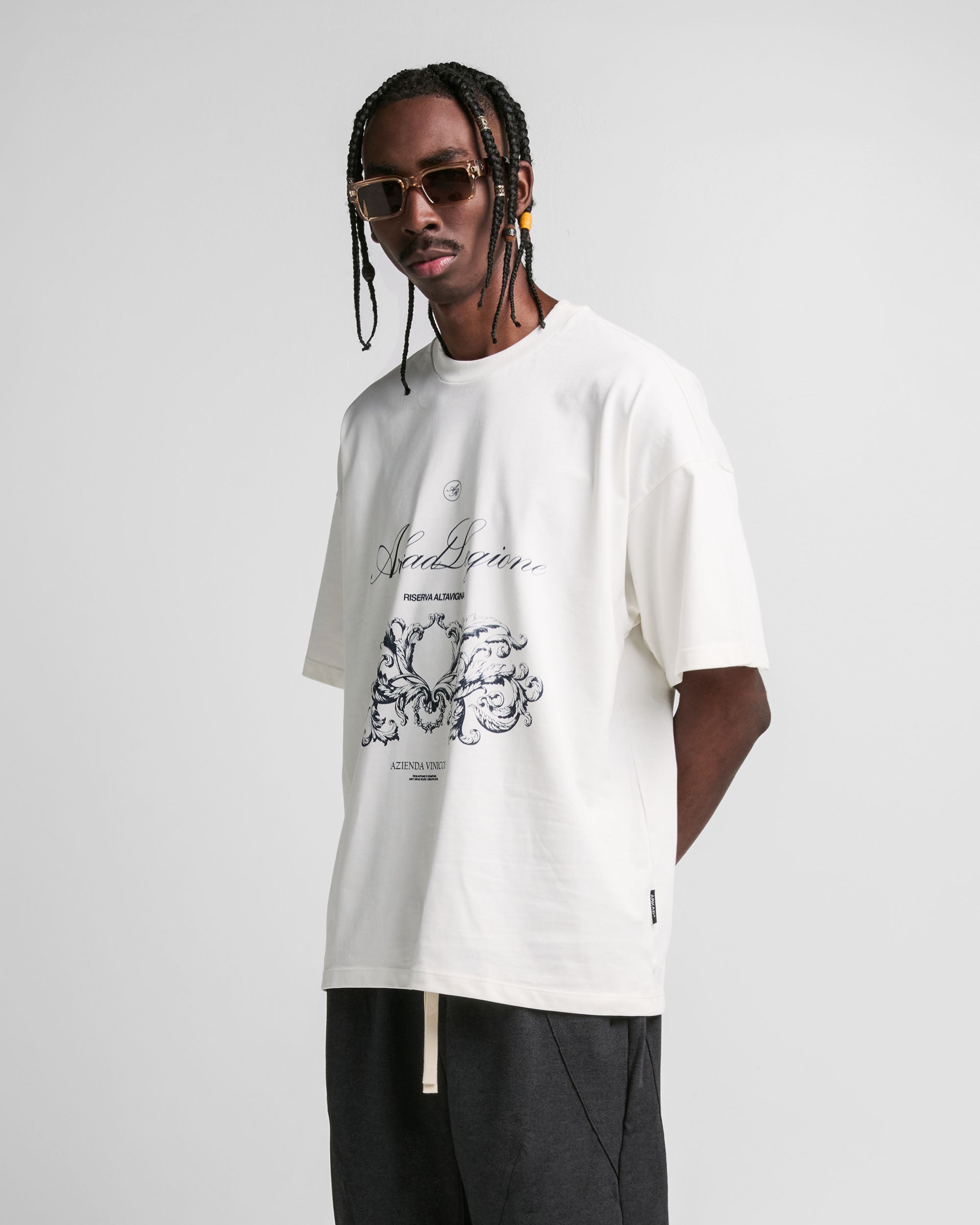 Tshirt Oversize Crema Arkad Legione Estampado Azul