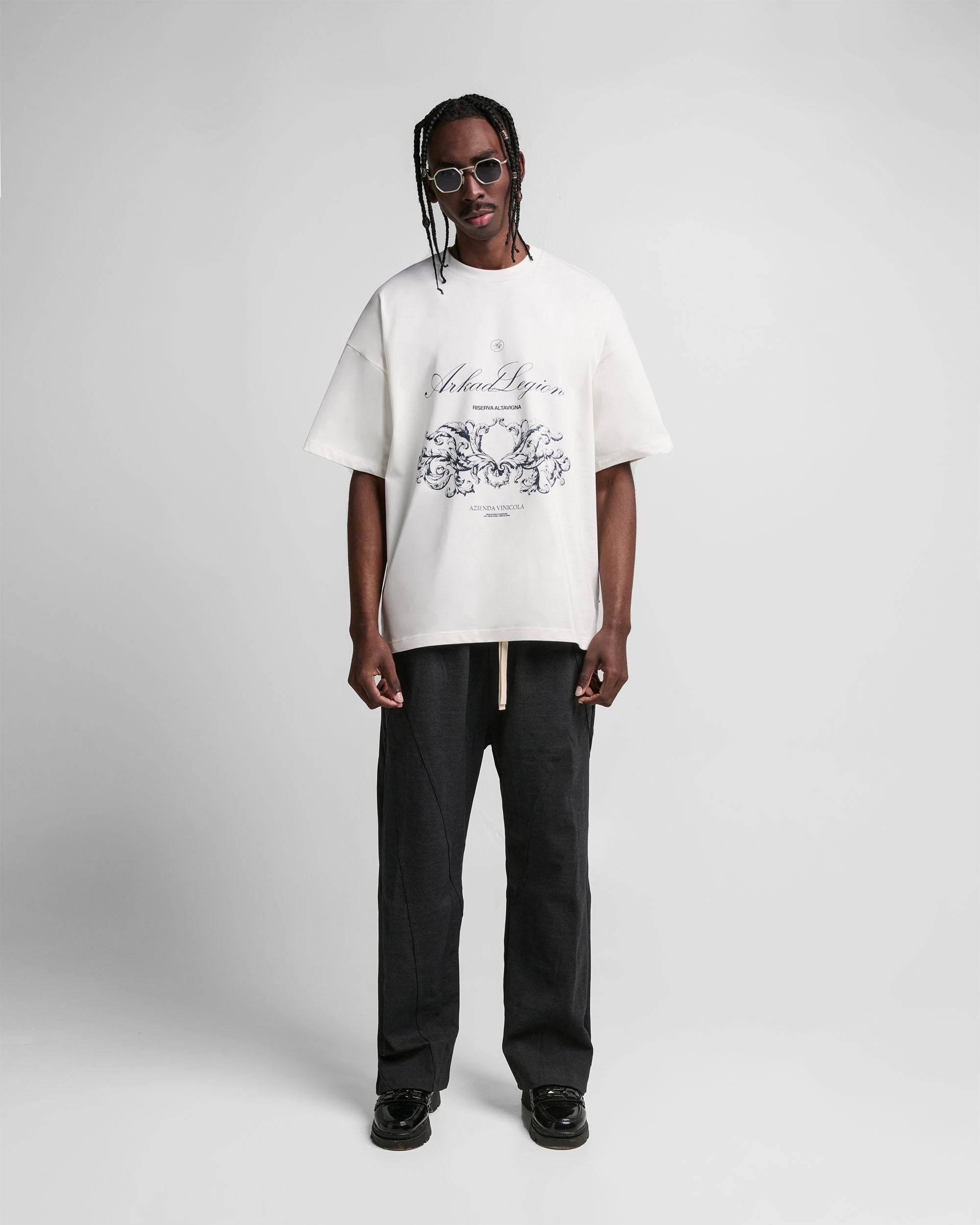 Tshirt Oversize Crema Arkad Legione Estampado Azul