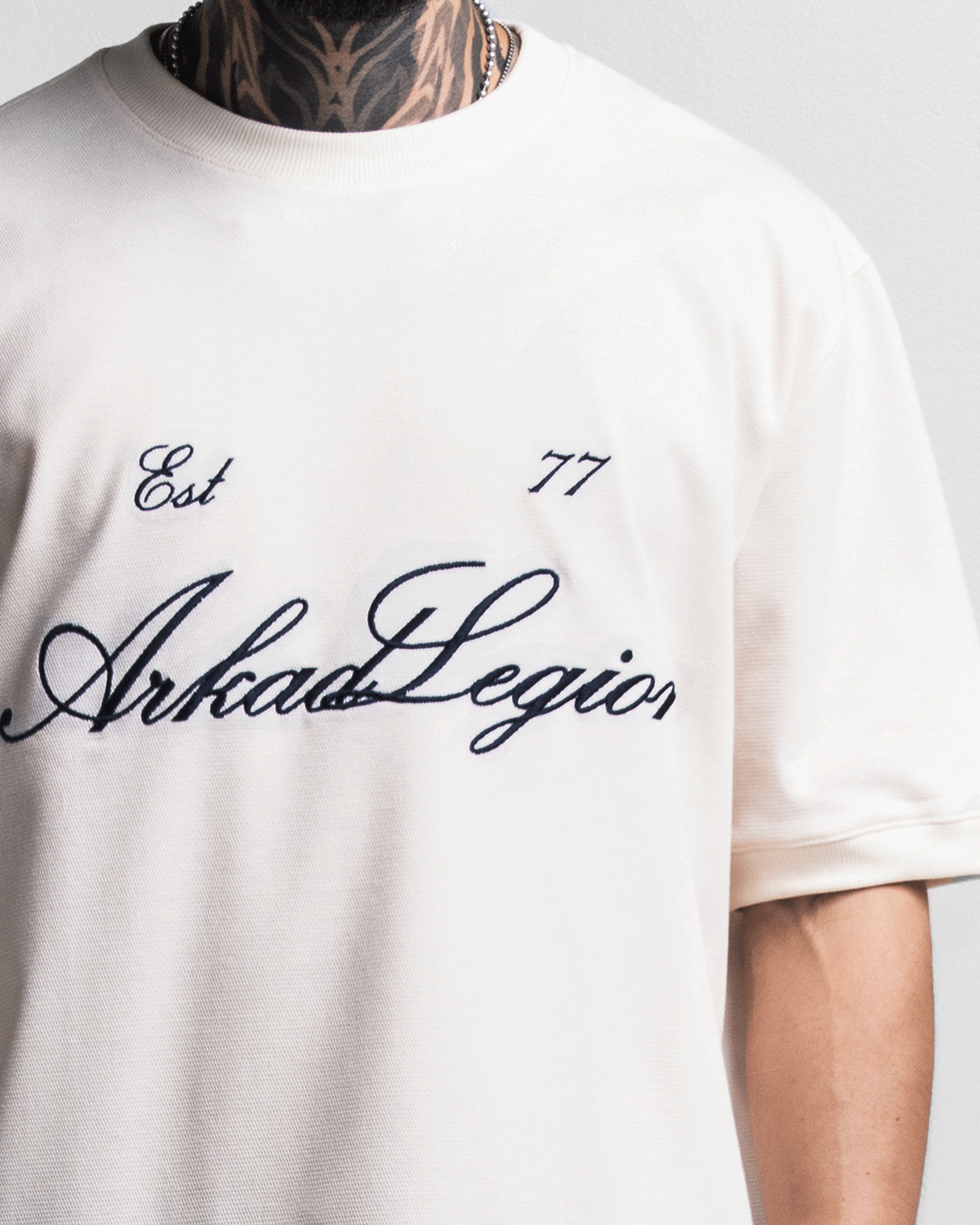 Tshirt Beige Legione Bordado Azul