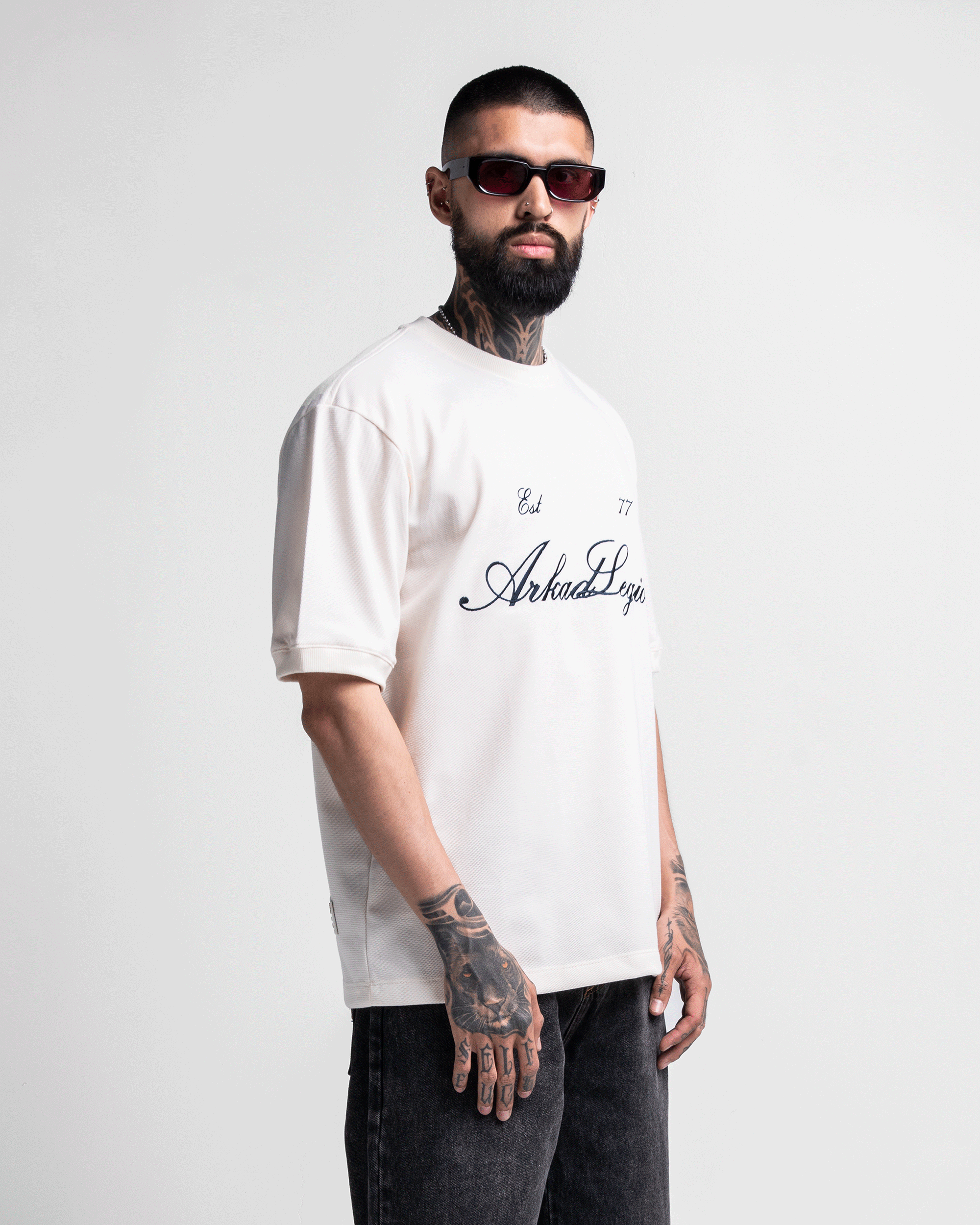 Tshirt Beige Legione Bordado Azul