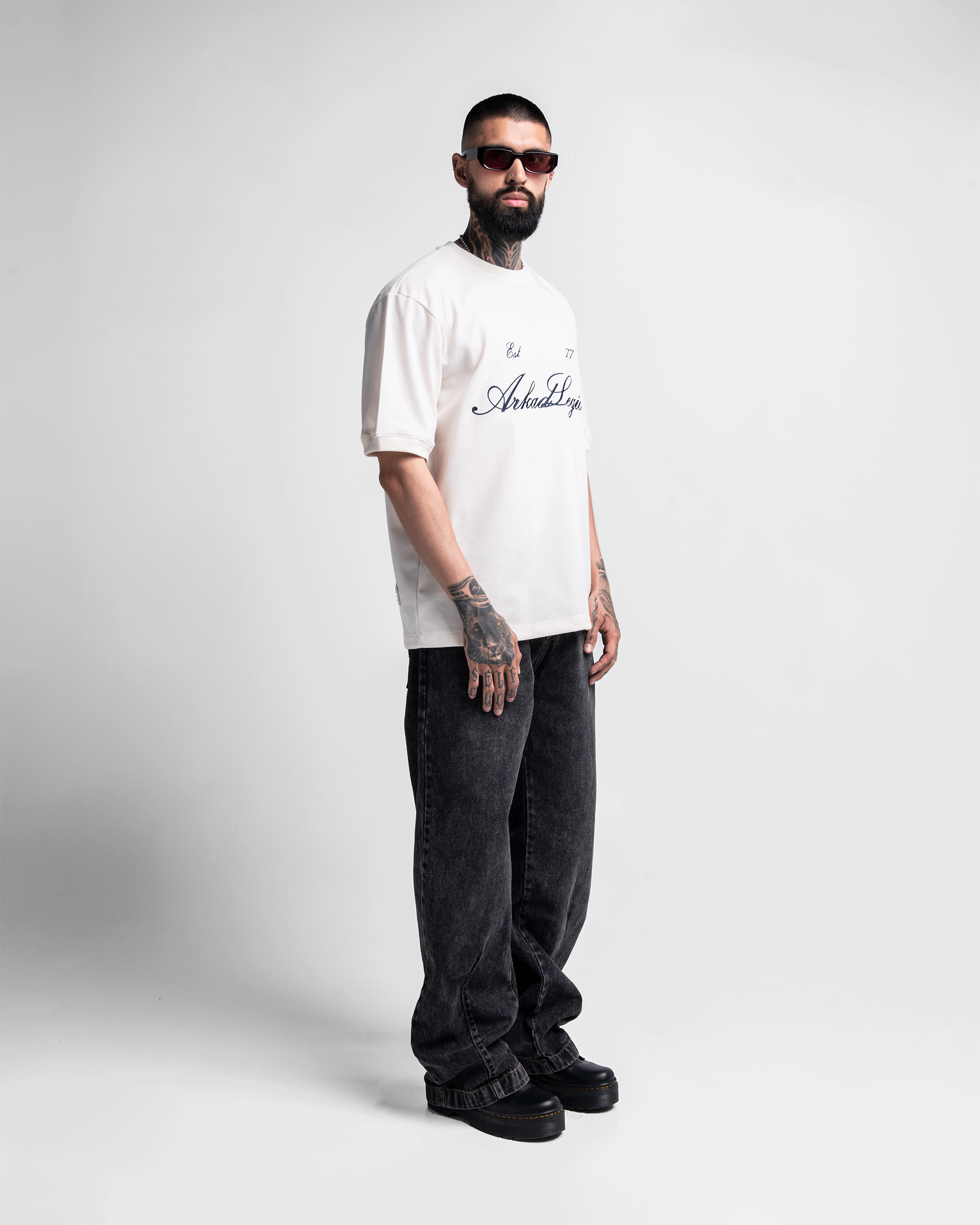 Tshirt Beige Legione Bordado Azul